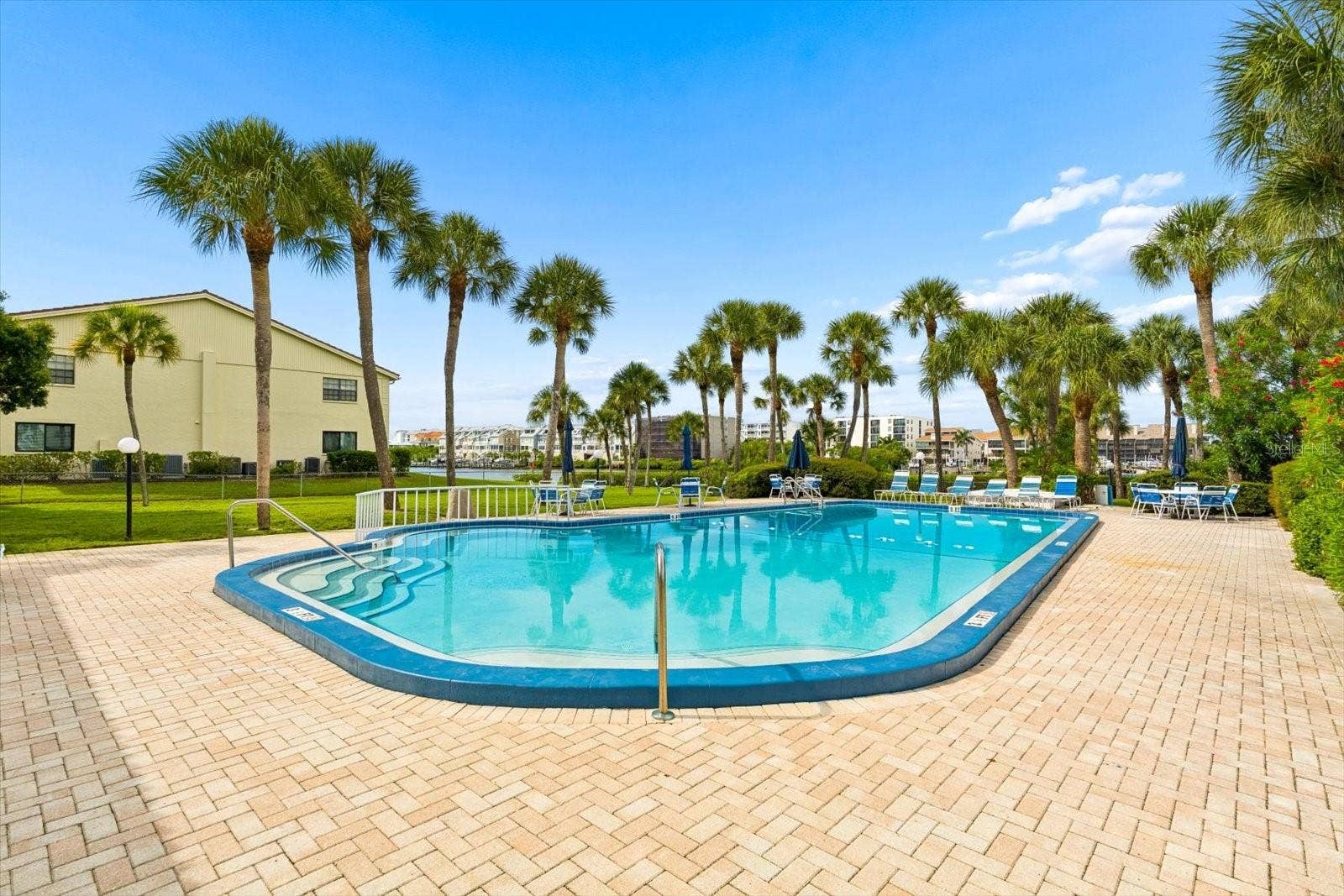 10190 IMPERIAL POINT DRIVE W, #24, Largo, FL 33774 10190 IMPERIAL POINT DRIVE W, #24, Largo, FL 33774