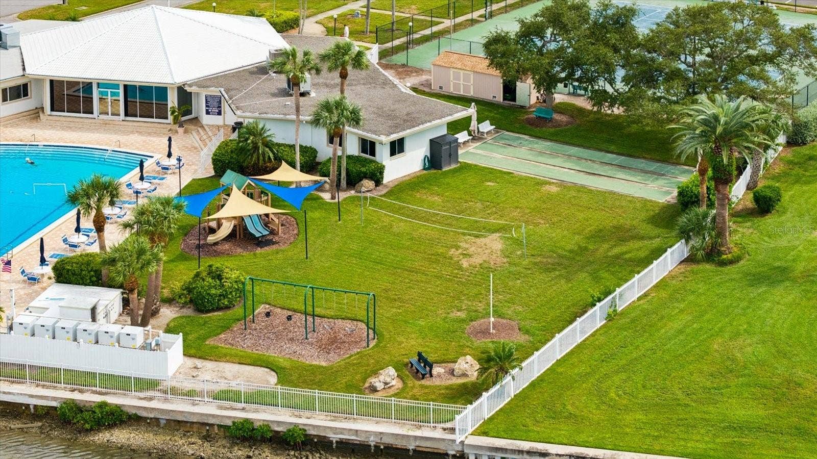 10190 IMPERIAL POINT DRIVE W, #24, Largo, FL 33774 10190 IMPERIAL POINT DRIVE W, #24, Largo, FL 33774