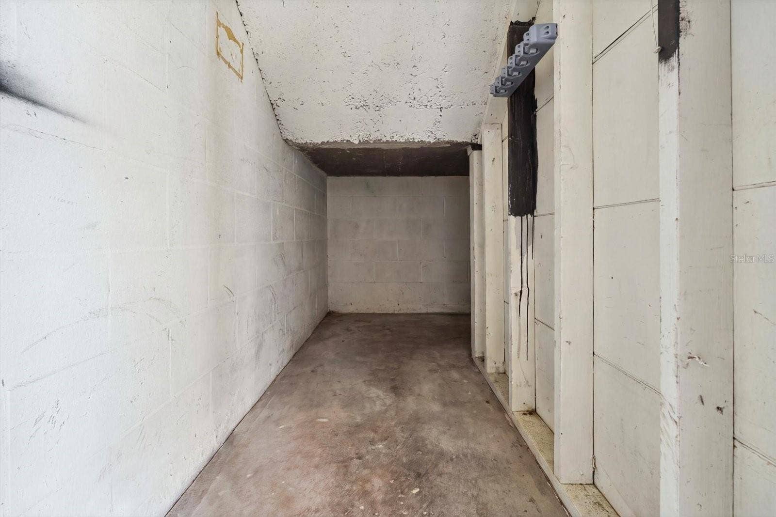 10190 IMPERIAL POINT DRIVE W, #24, Largo, FL 33774 10190 IMPERIAL POINT DRIVE W, #24, Largo, FL 33774