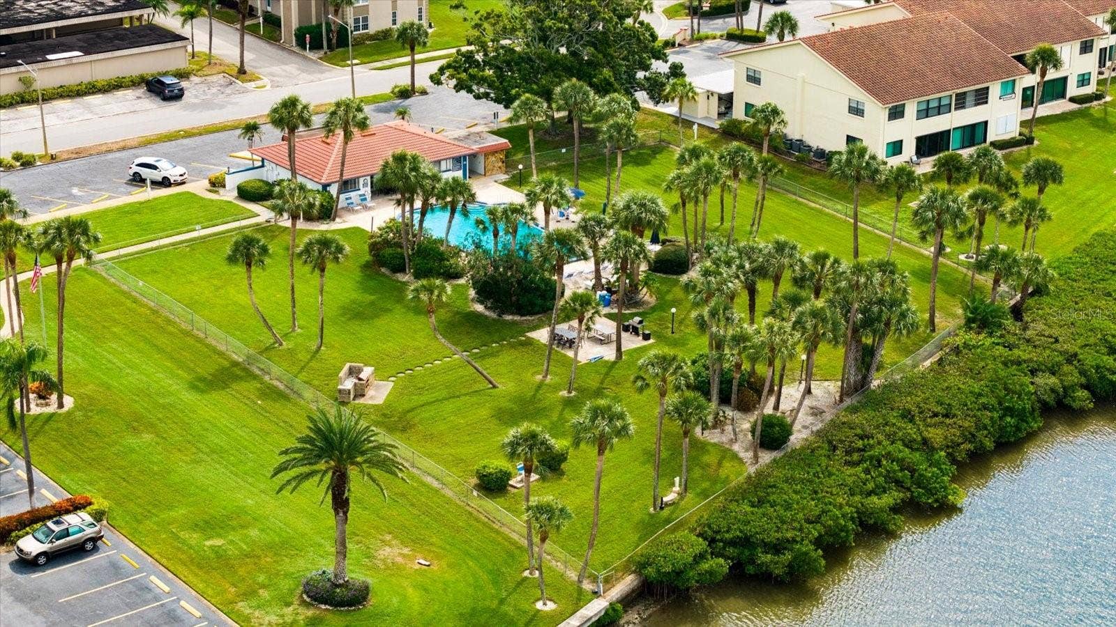 10190 IMPERIAL POINT DRIVE W, #24, Largo, FL 33774 10190 IMPERIAL POINT DRIVE W, #24, Largo, FL 33774