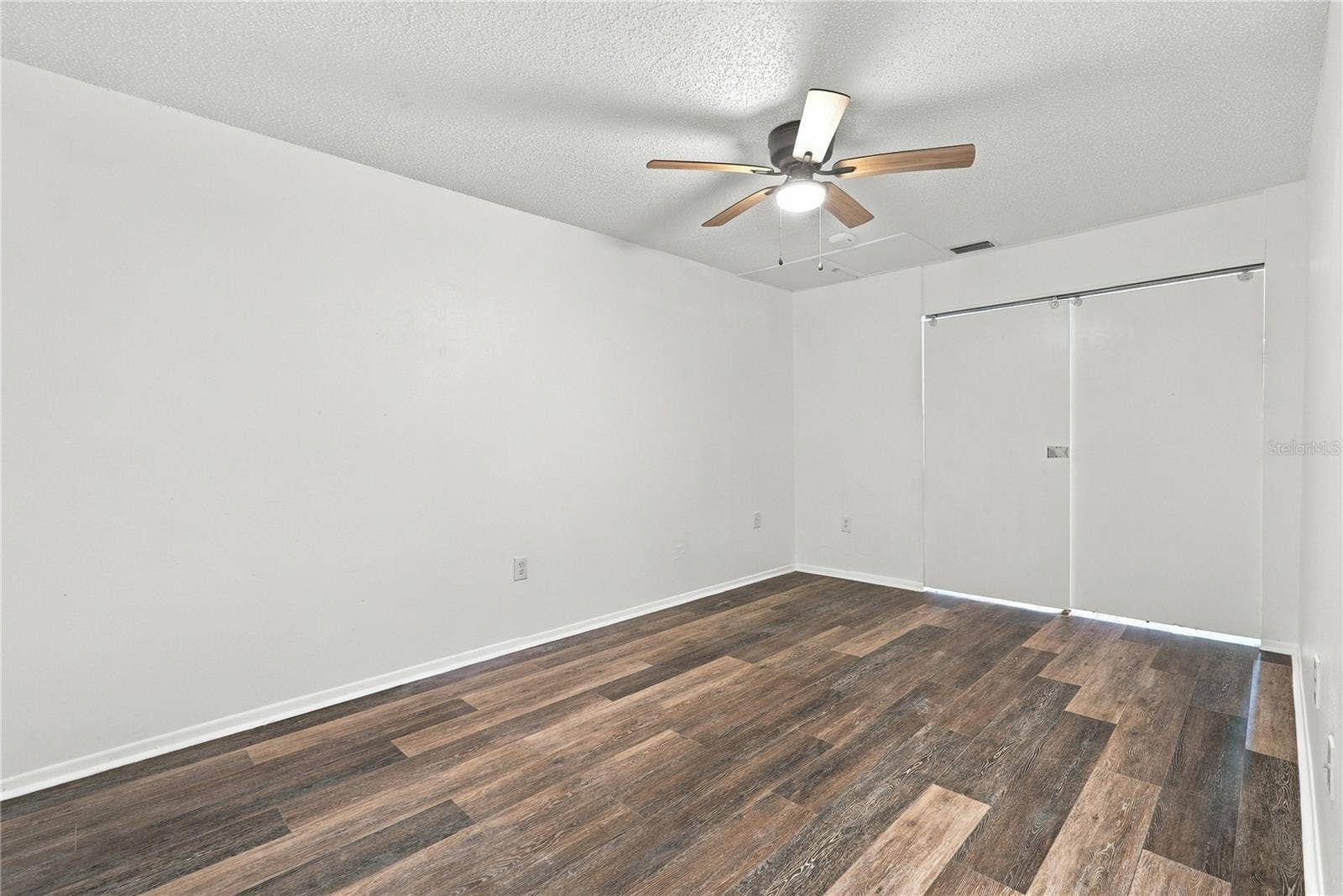 5060 76TH AVENUE N, #105, Pinellas Park, FL 33781
