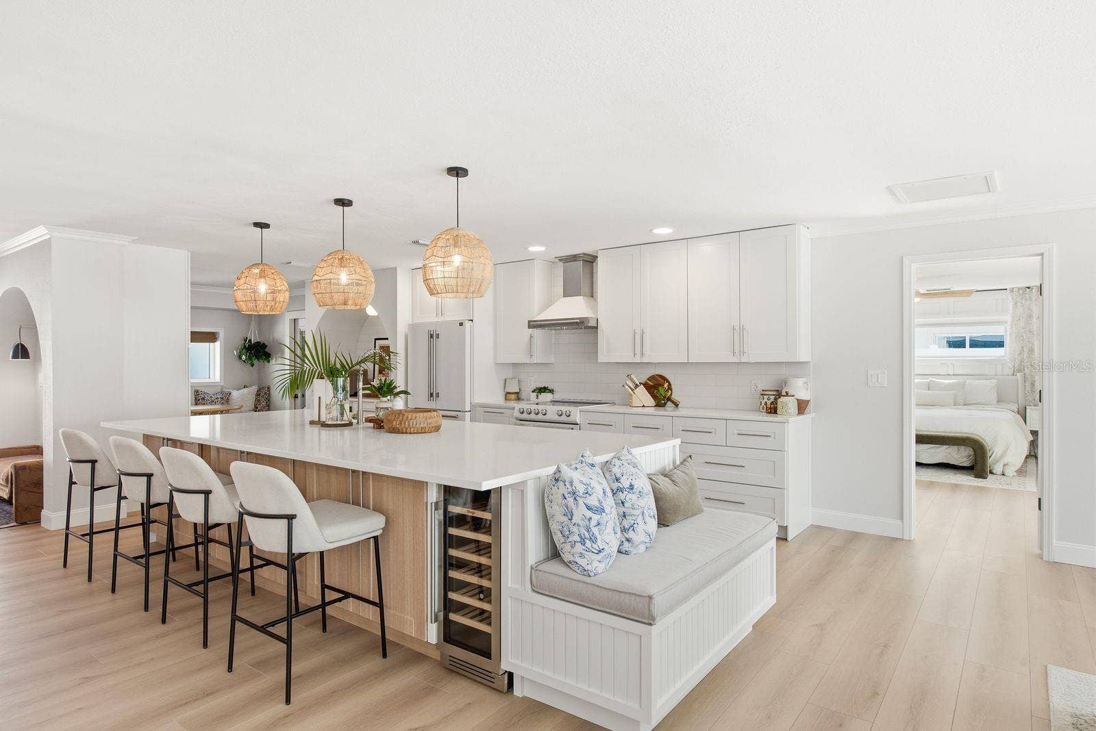 3932 SHORE ACRES BOULEVARD NE, St Petersburg, FL 33703 3932 SHORE ACRES BOULEVARD NE, St Petersburg, FL 33703