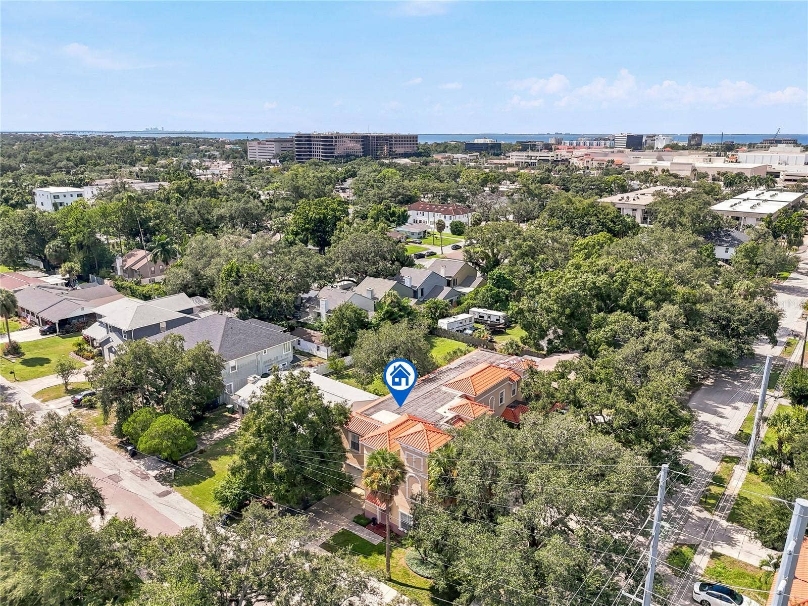 Tampa, FL 33609 Tampa, FL 33609