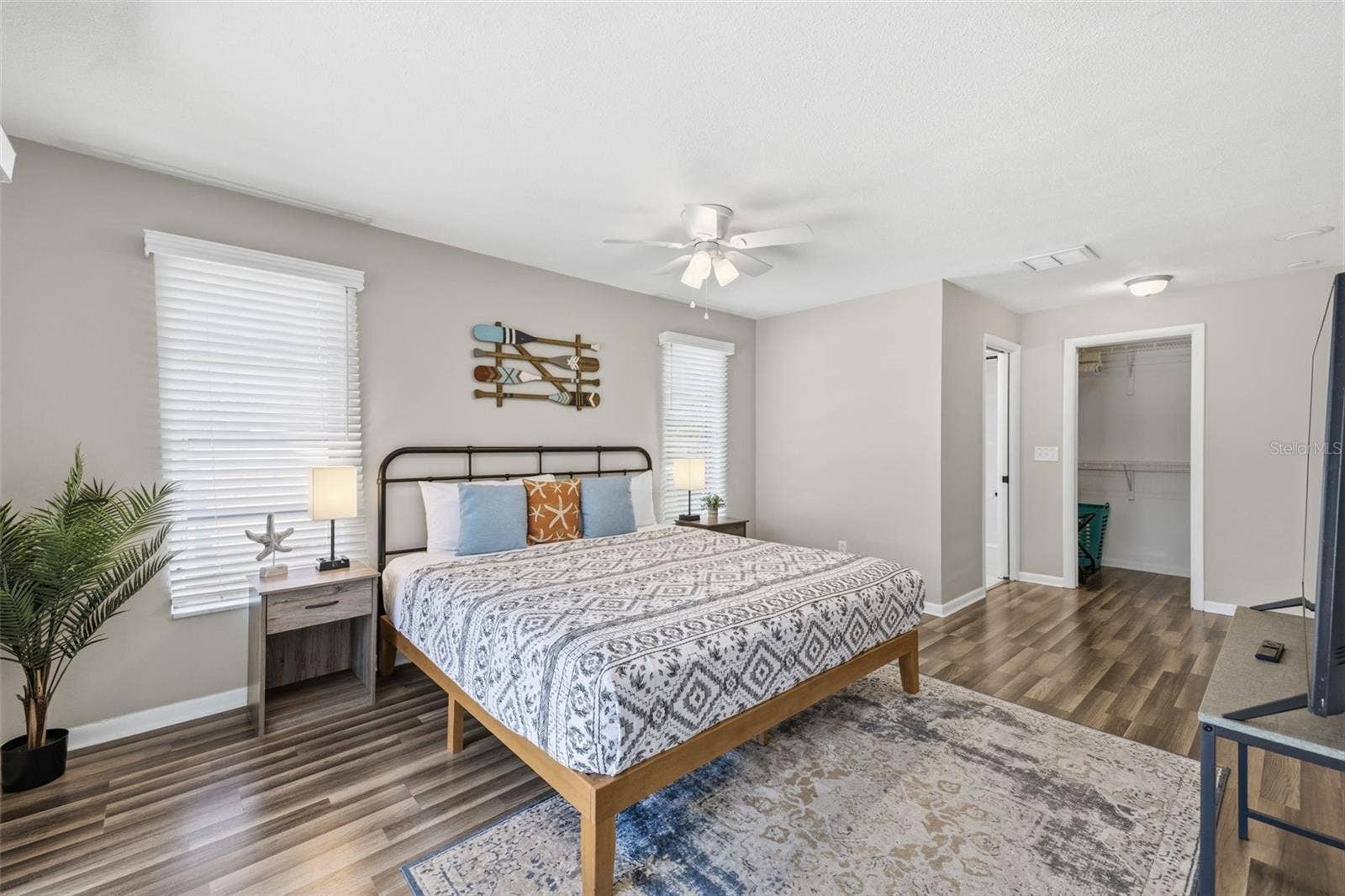 9542 OAKHURST ROAD, Seminole, FL 33776 9542 OAKHURST ROAD, Seminole, FL 33776