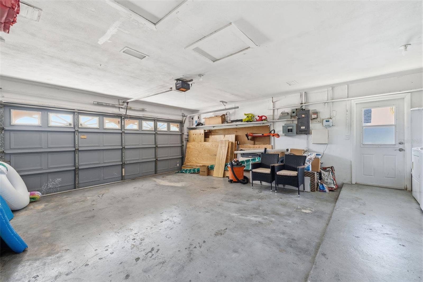 9542 OAKHURST ROAD, Seminole, FL 33776 9542 OAKHURST ROAD, Seminole, FL 33776