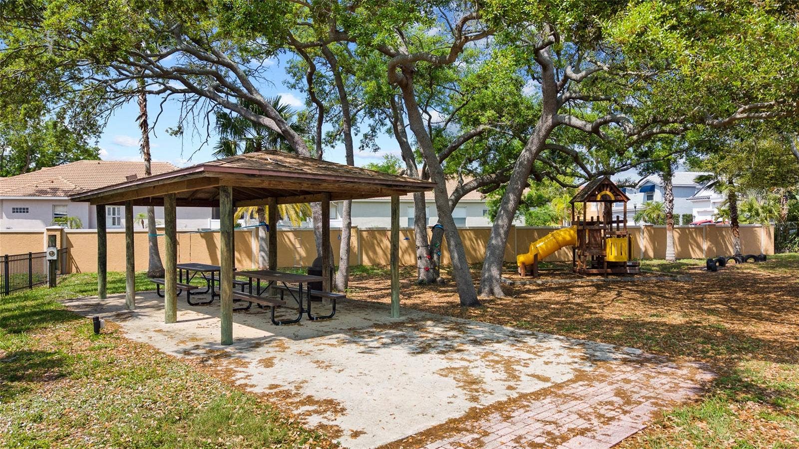 9805 COMPASS POINT WAY, Tampa, FL 33615 9805 COMPASS POINT WAY, Tampa, FL 33615