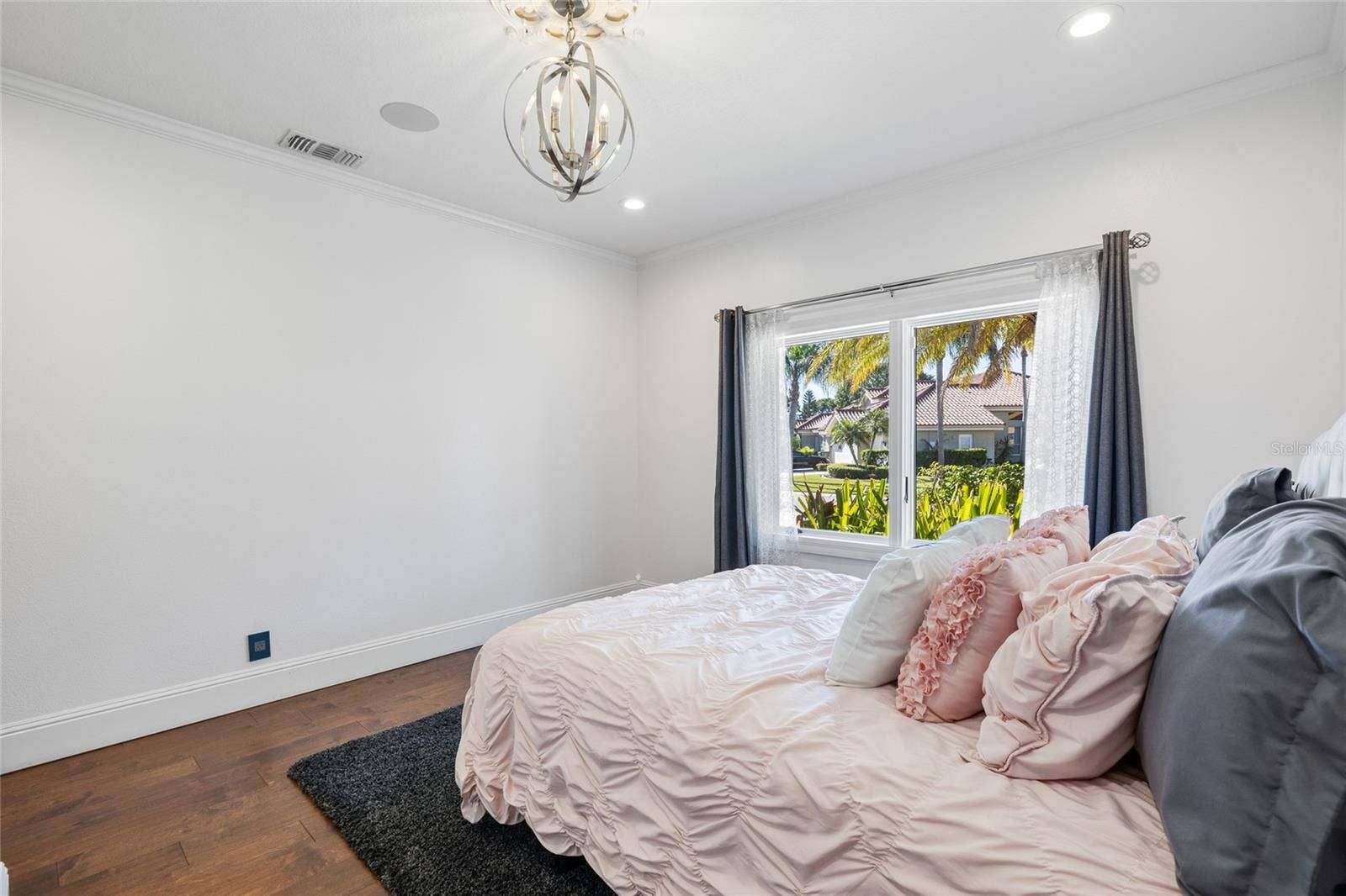 9805 COMPASS POINT WAY, Tampa, FL 33615 Bedroom 5 with walk in closet and ensuite bathroom