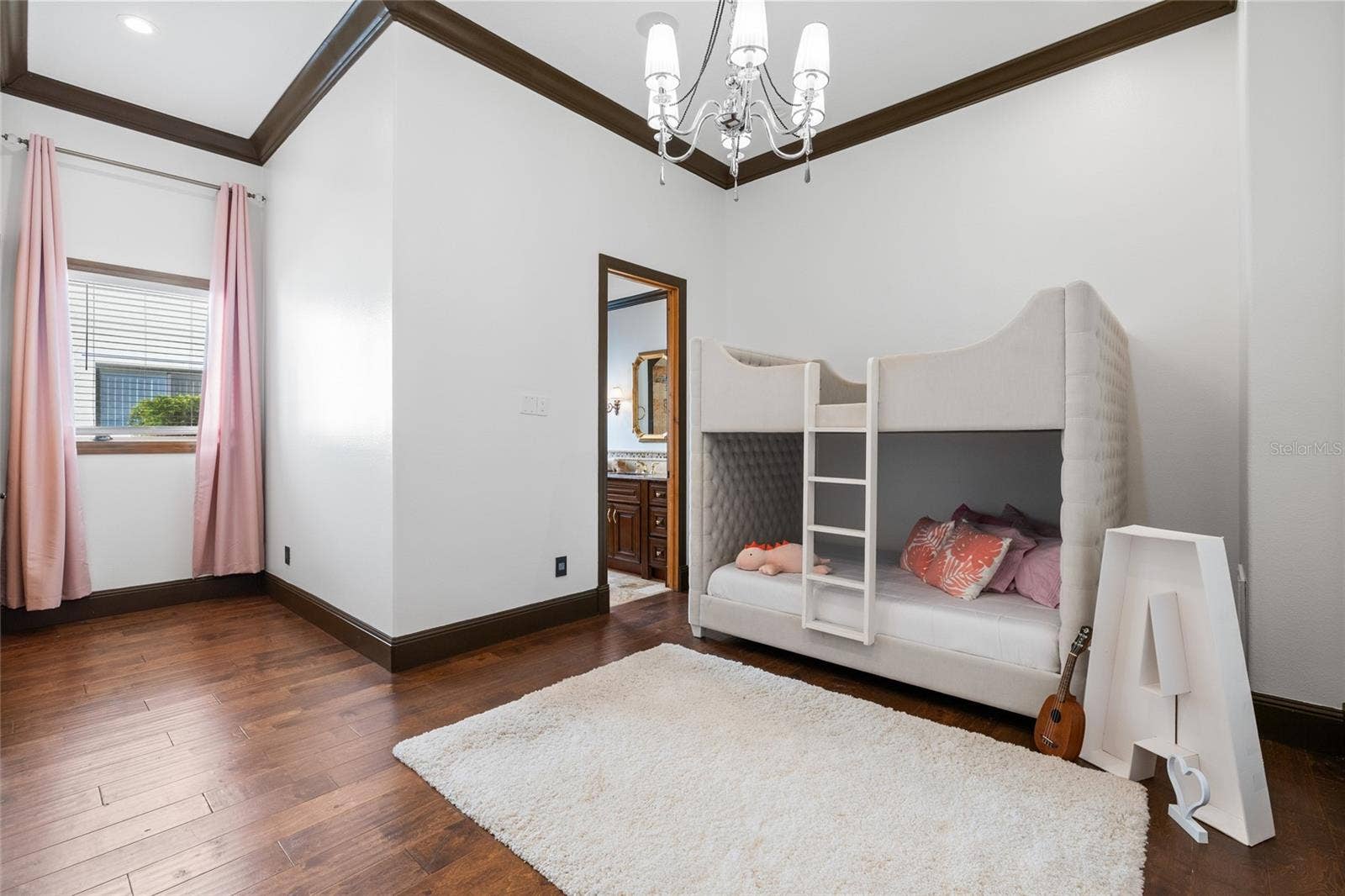 9805 COMPASS POINT WAY, Tampa, FL 33615 Bedroom 2 with ensuite bathroom and walk in closet