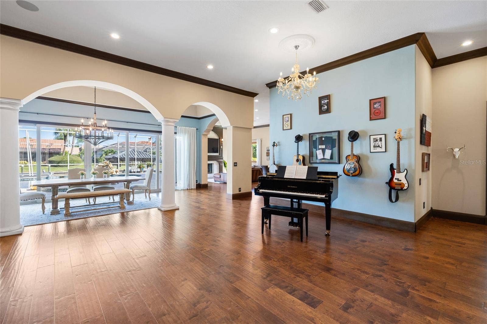 9805 COMPASS POINT WAY, Tampa, FL 33615 9805 COMPASS POINT WAY, Tampa, FL 33615