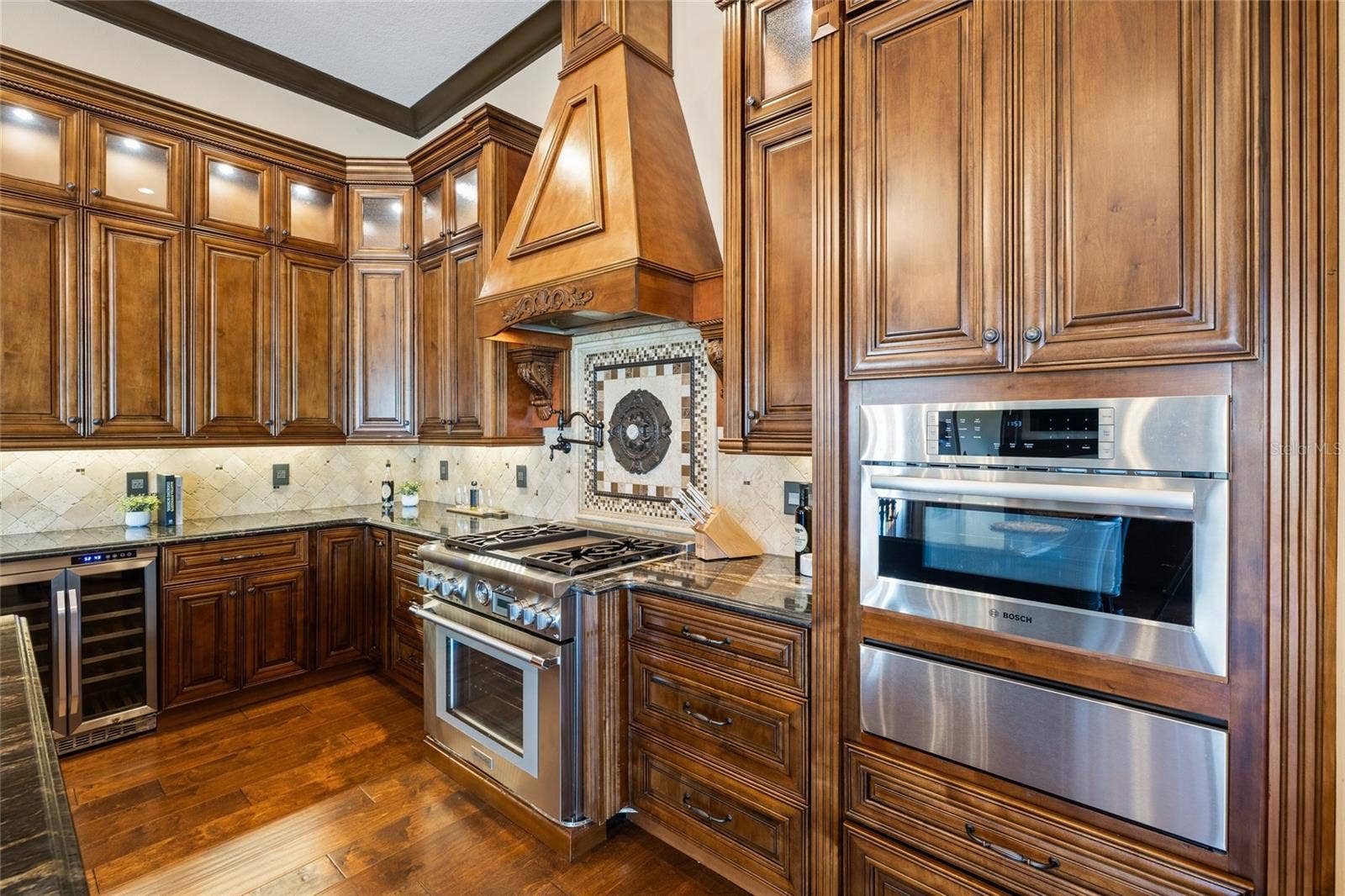 9805 COMPASS POINT WAY, Tampa, FL 33615 9805 COMPASS POINT WAY, Tampa, FL 33615