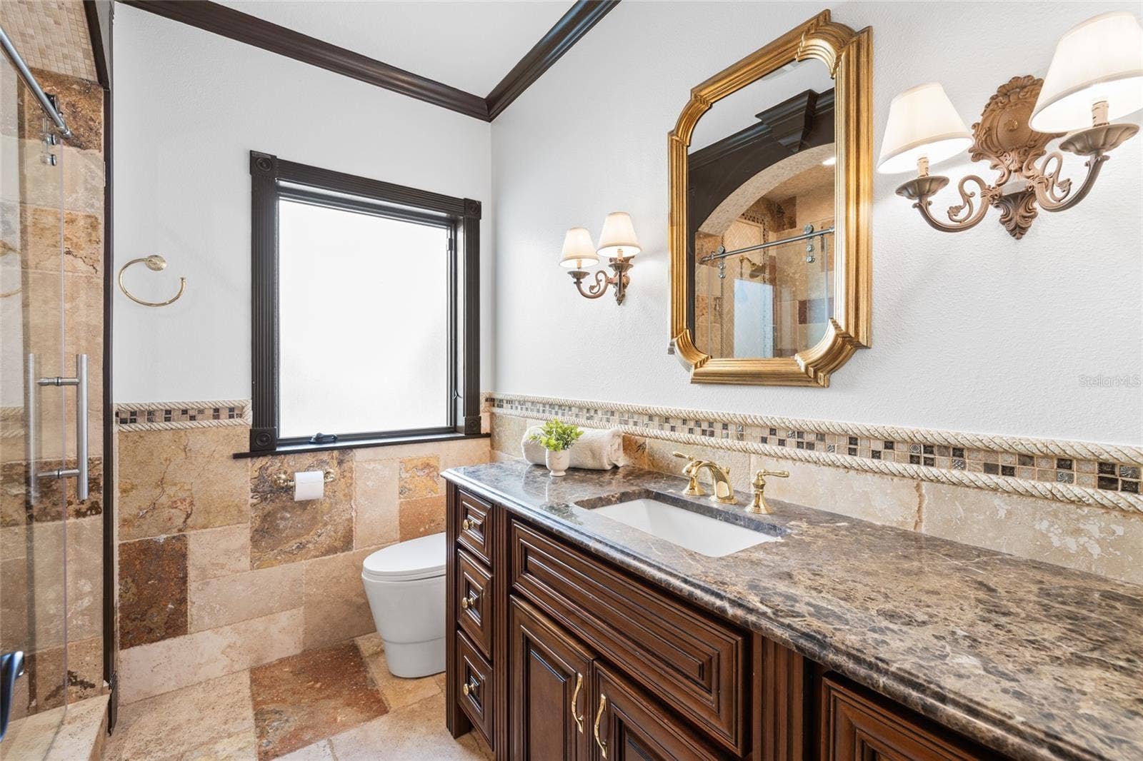 9805 COMPASS POINT WAY, Tampa, FL 33615 Ensuite bathroom 2