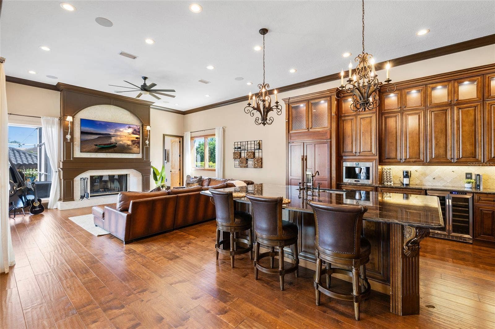 9805 COMPASS POINT WAY, Tampa, FL 33615 Family room, kitchen combination