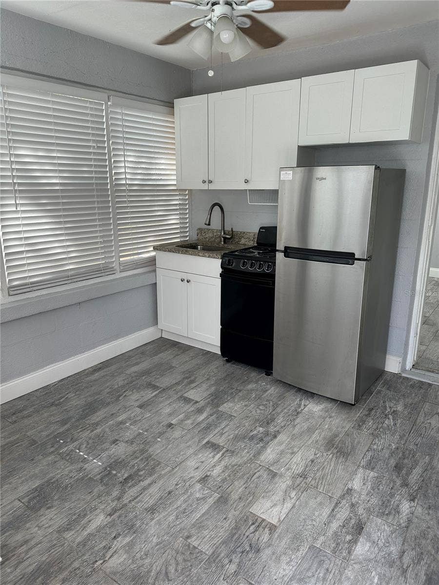 649 7TH AVENUE N, St Petersburg, FL 33701