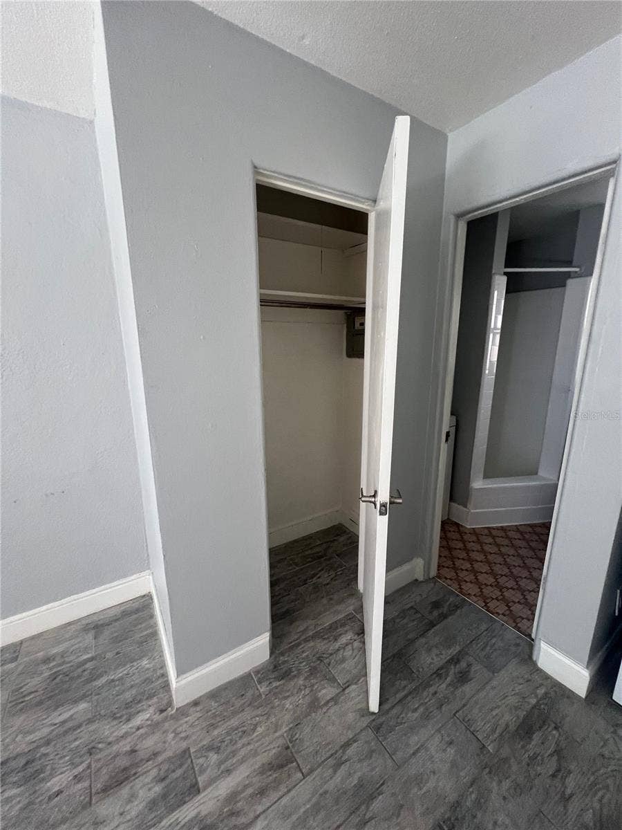 649 7TH AVENUE N, St Petersburg, FL 33701
