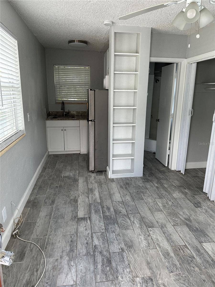 649 7TH AVENUE N, St Petersburg, FL 33701