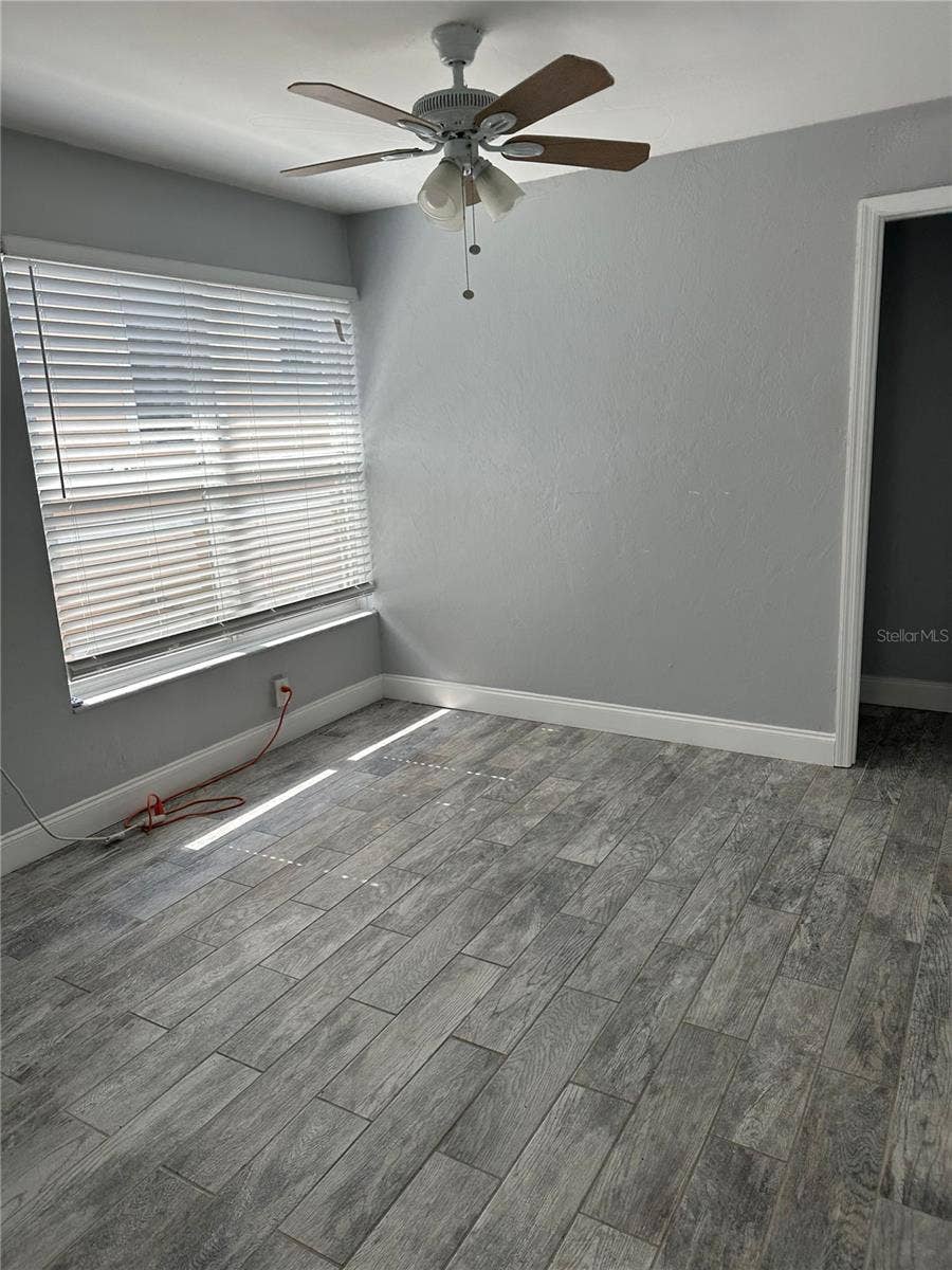 649 7TH AVENUE N, St Petersburg, FL 33701