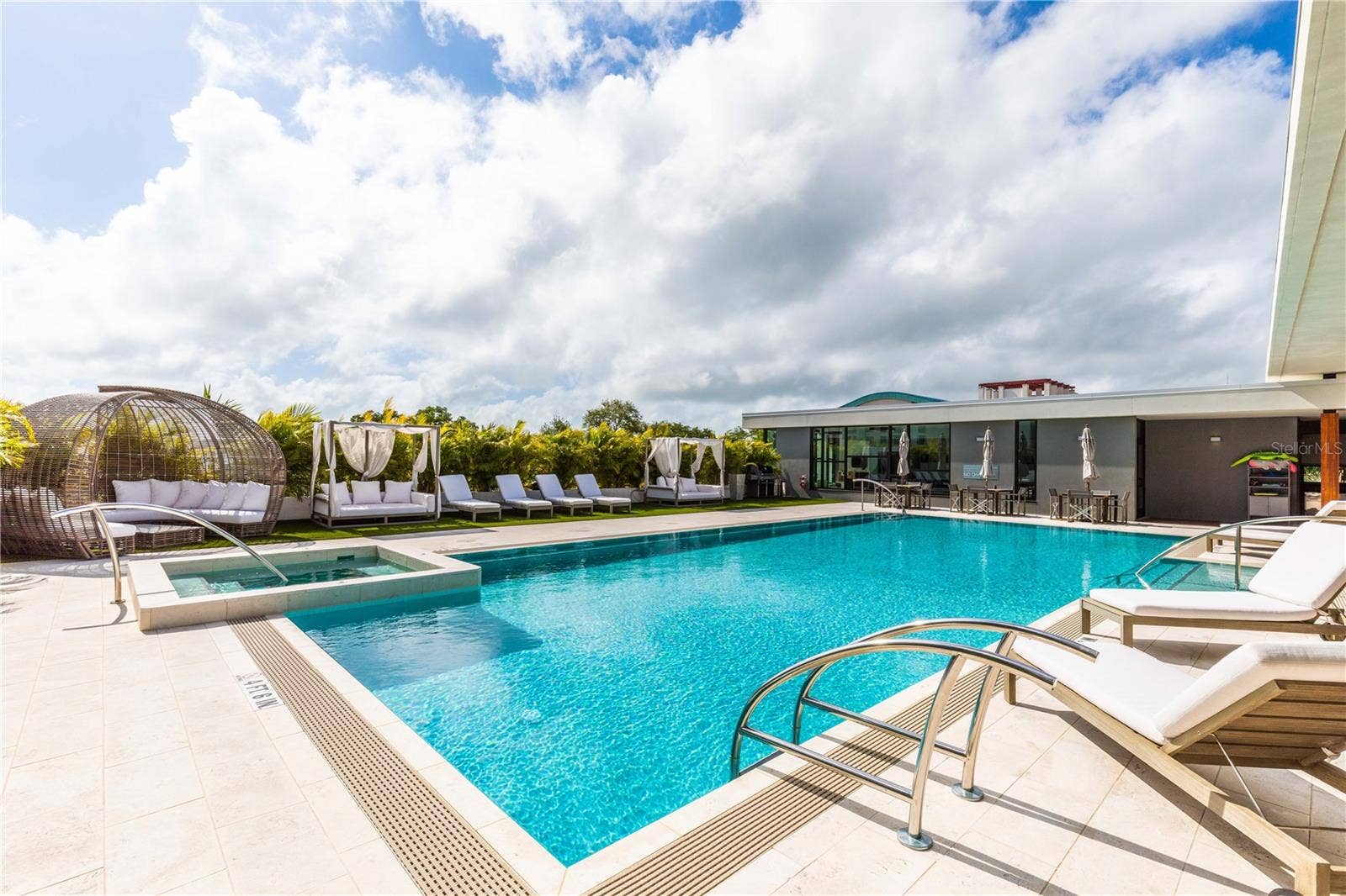 5 N OSCEOLA AVENUE, #204, Clearwater, FL 33755 5 N OSCEOLA AVENUE, #204, Clearwater, FL 33755