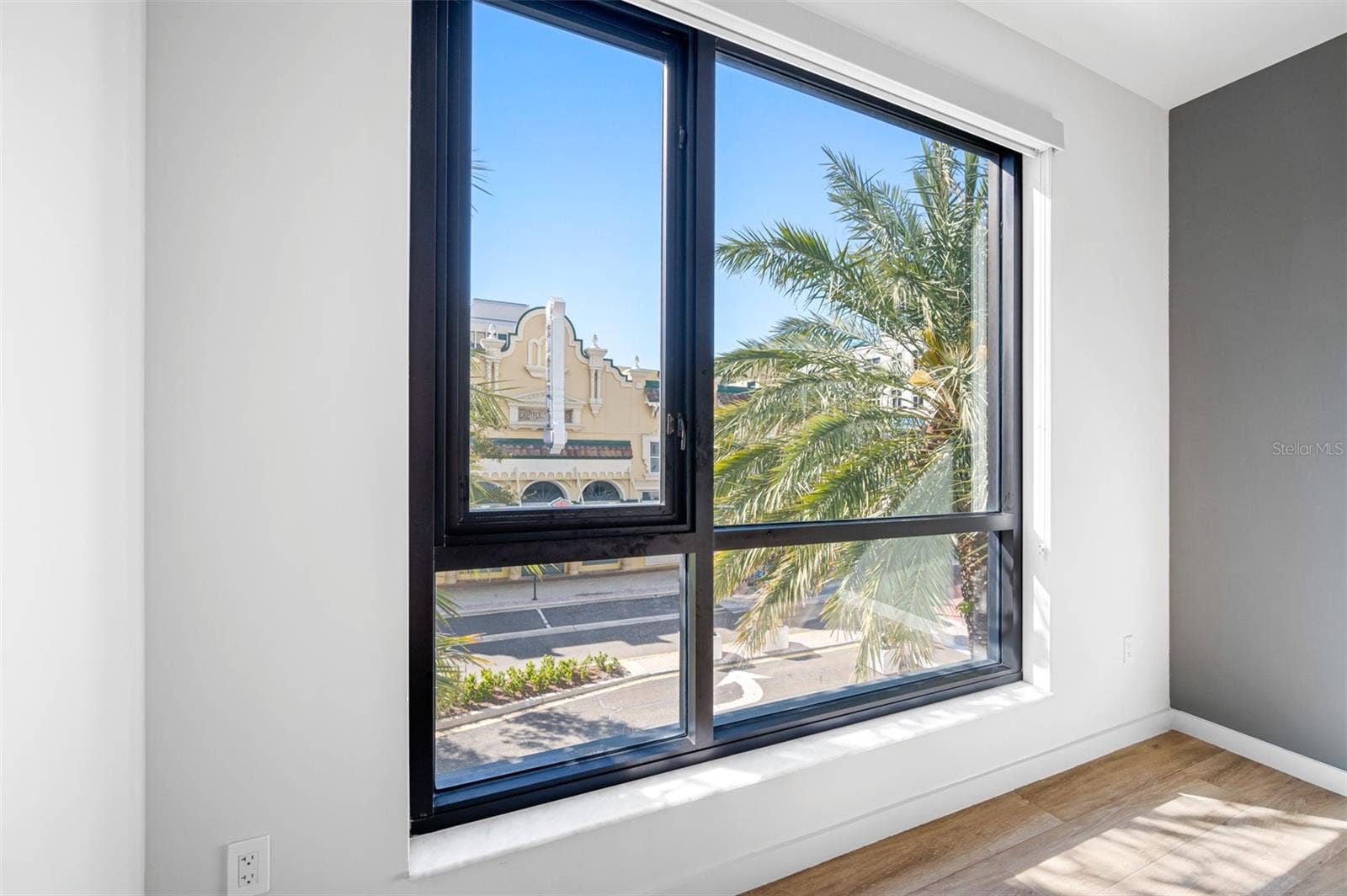5 N OSCEOLA AVENUE, #204, Clearwater, FL 33755 5 N OSCEOLA AVENUE, #204, Clearwater, FL 33755