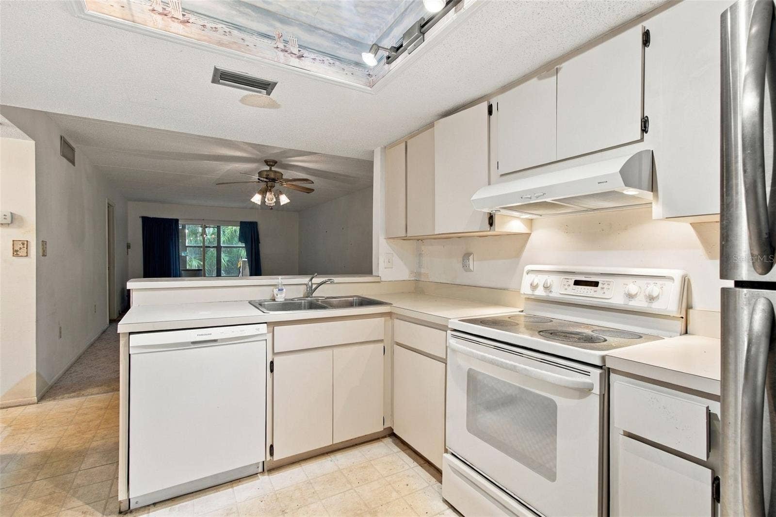 131 CYPRESS LANE, #131, Oldsmar, FL 34677