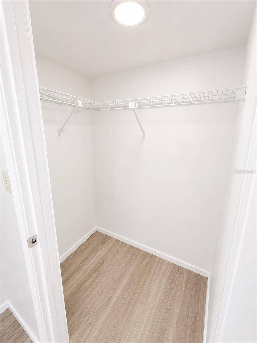 112 CYPRESS COURT, #112, Oldsmar, FL 34677 Primary Closet