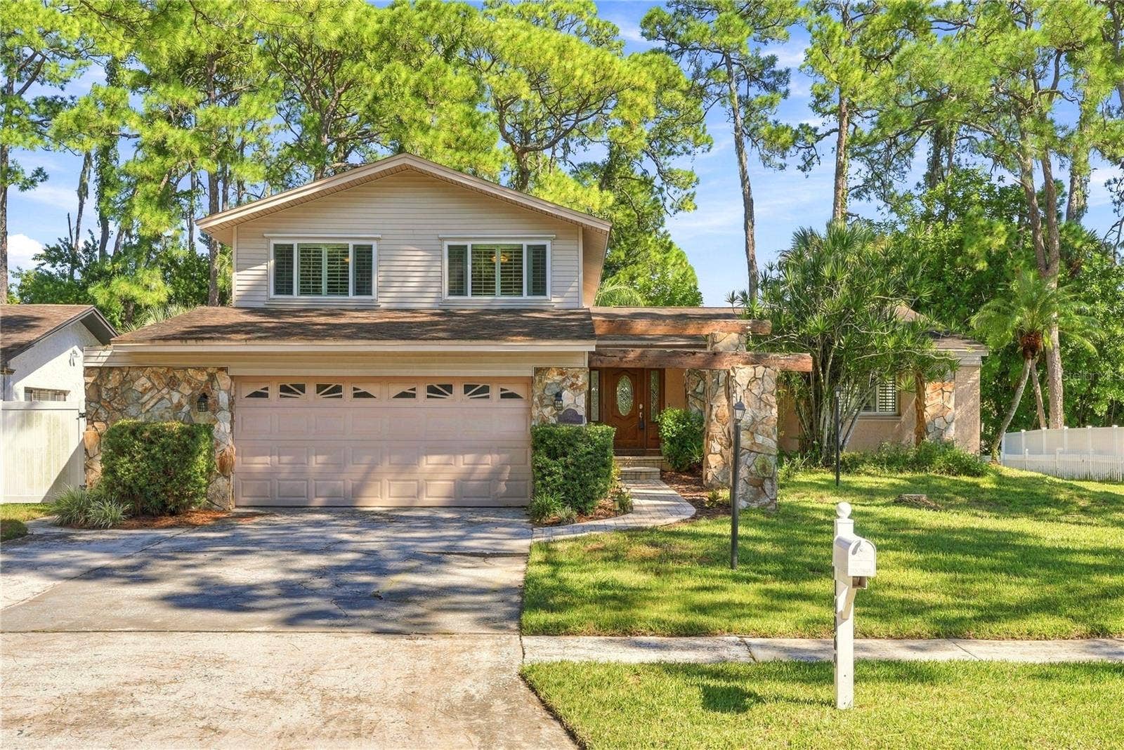 14069 CRANE TERRACE, Clearwater, FL 33762 14069 CRANE TERRACE, Clearwater, FL 33762