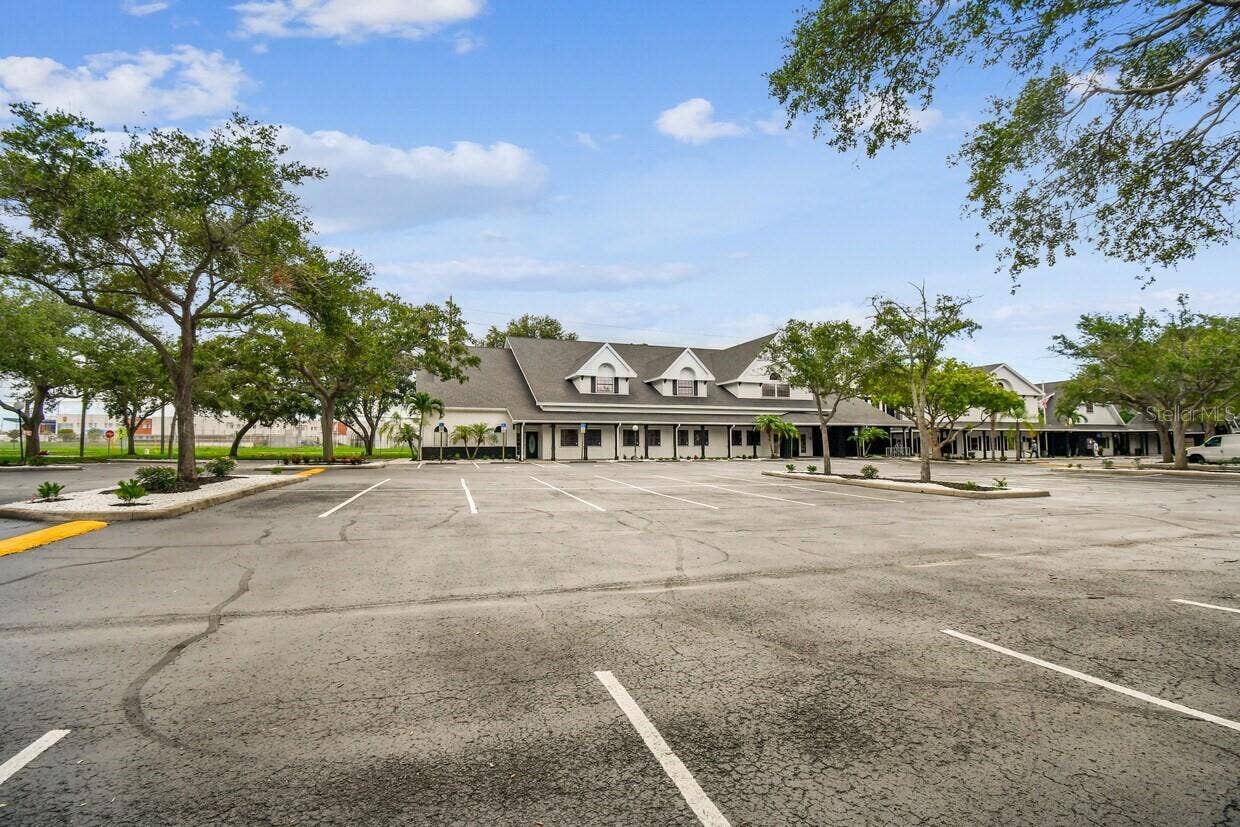 300 E BAY 2ND FLOOR - E DRIVE, Largo, FL 33770 300 E BAY 2ND FLOOR - E DRIVE, Largo, FL 33770