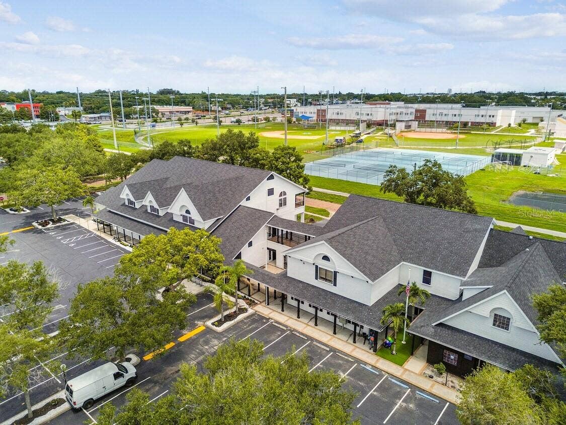 300 E BAY 2ND FLOOR - E DRIVE, Largo, FL 33770 300 E BAY 2ND FLOOR - E DRIVE, Largo, FL 33770