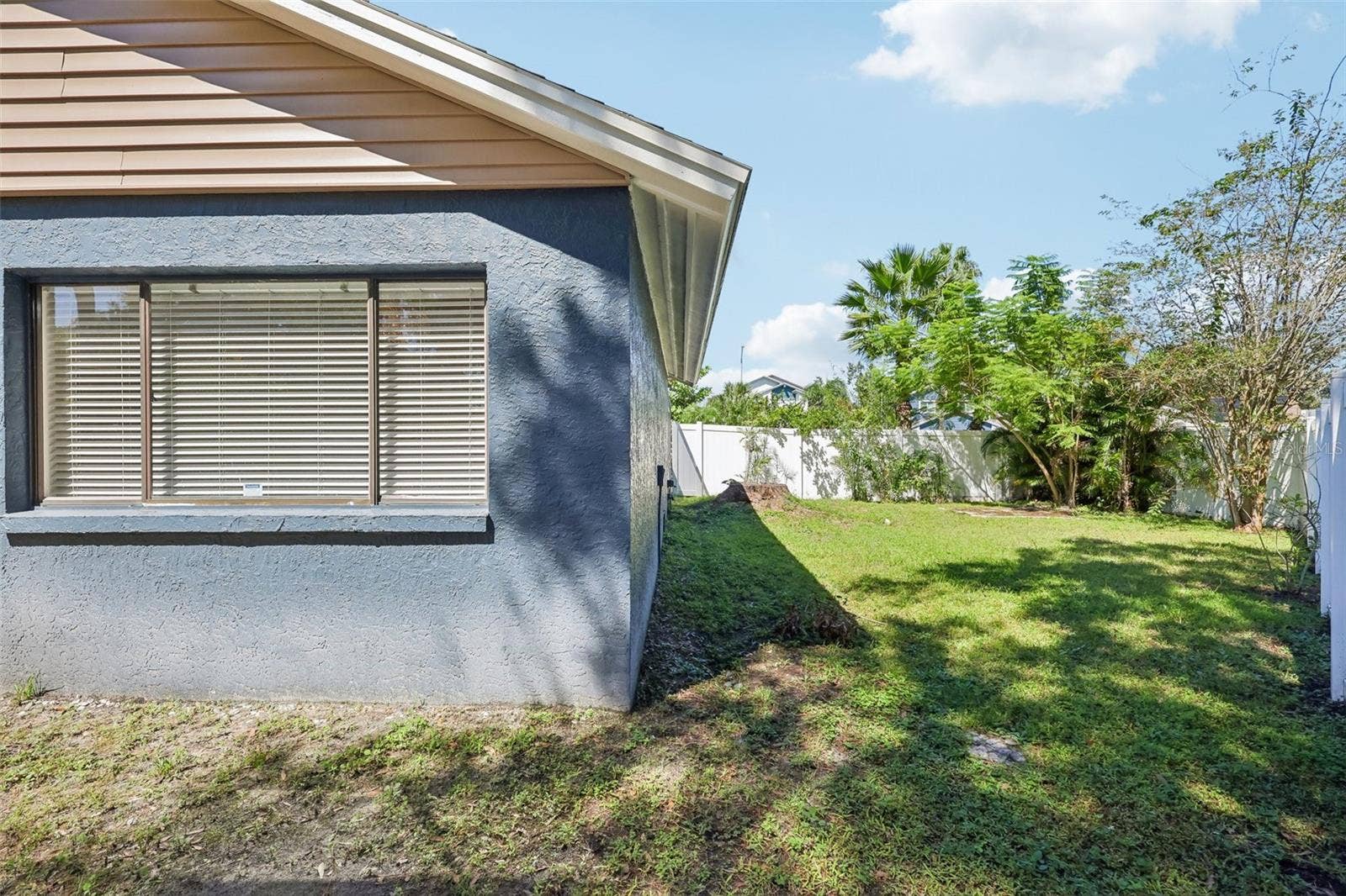 16148 GARDENDALE DRIVE, Tampa, FL 33624 16148 GARDENDALE DRIVE, Tampa, FL 33624