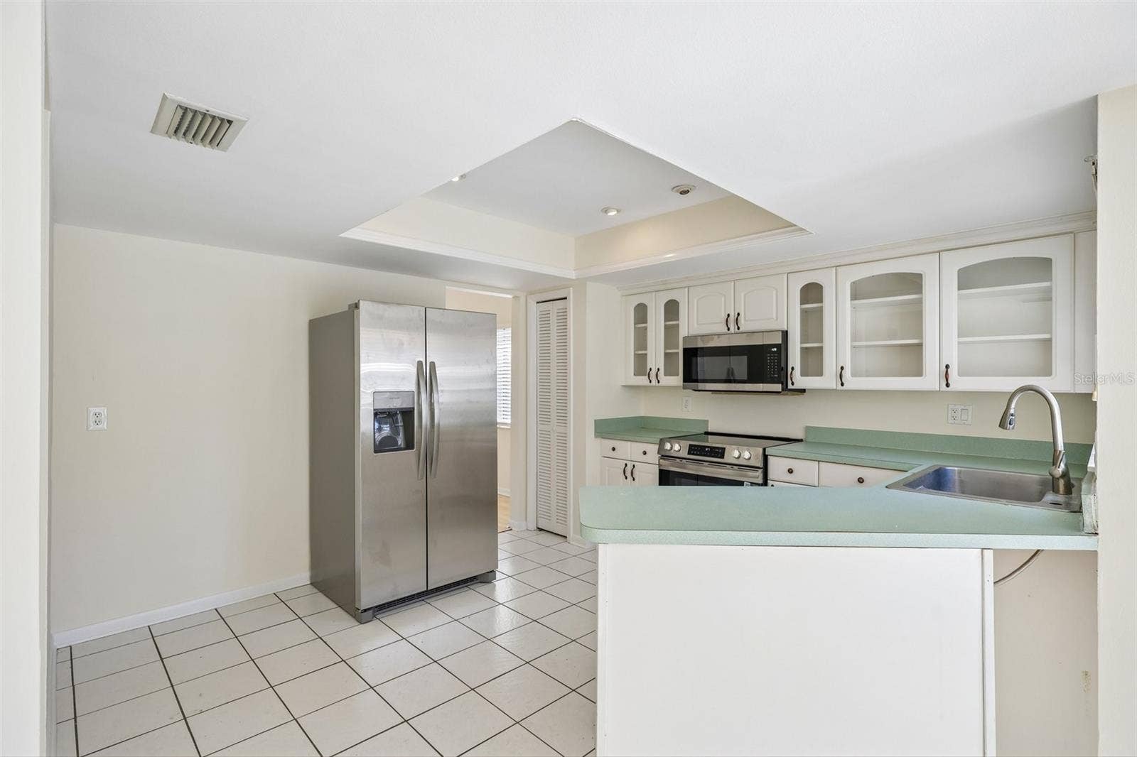 16148 GARDENDALE DRIVE, Tampa, FL 33624 16148 GARDENDALE DRIVE, Tampa, FL 33624