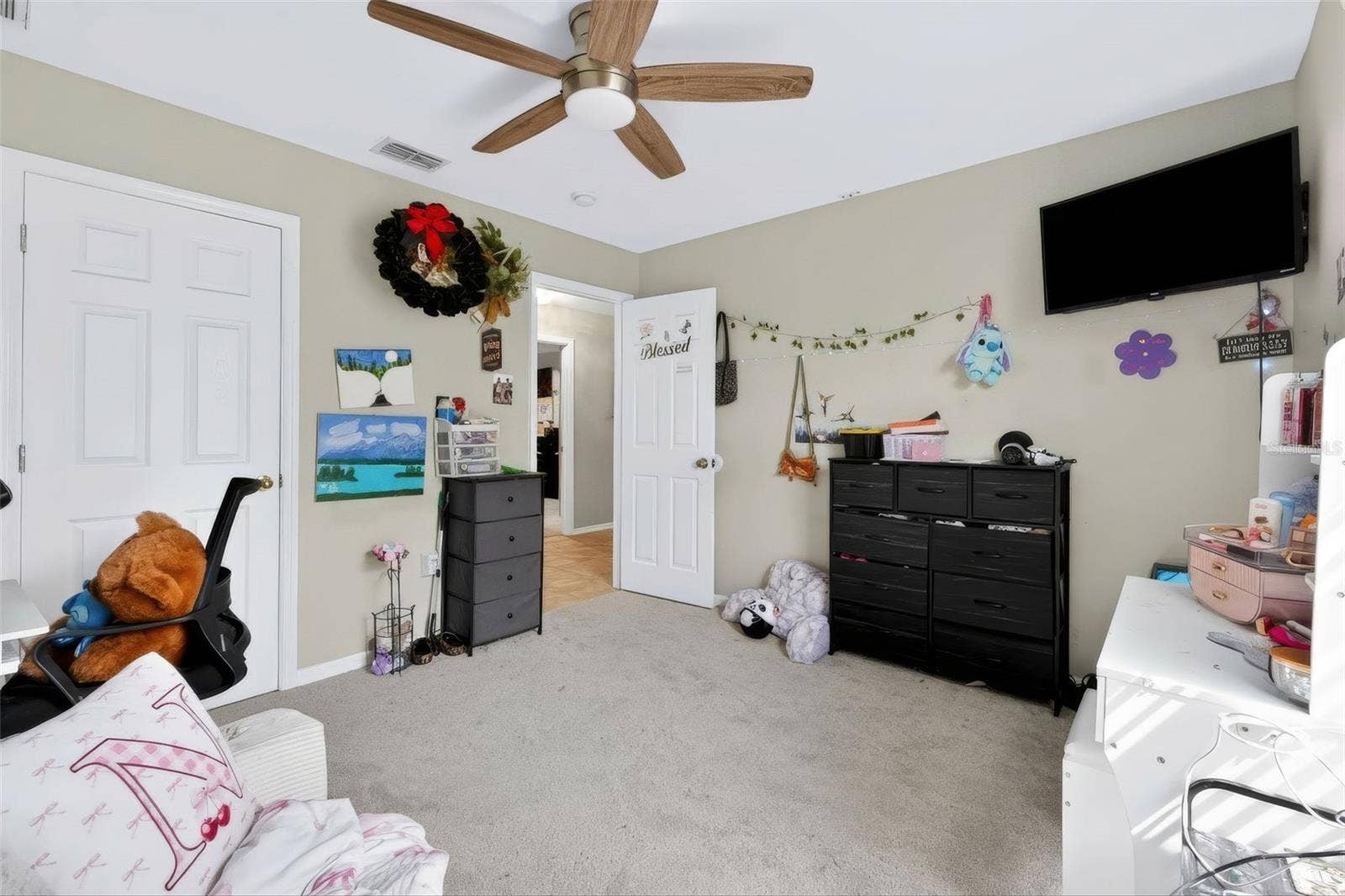 11009 THORNBERRY DRIVE, Spring Hill, FL 34608 11009 THORNBERRY DRIVE, Spring Hill, FL 34608