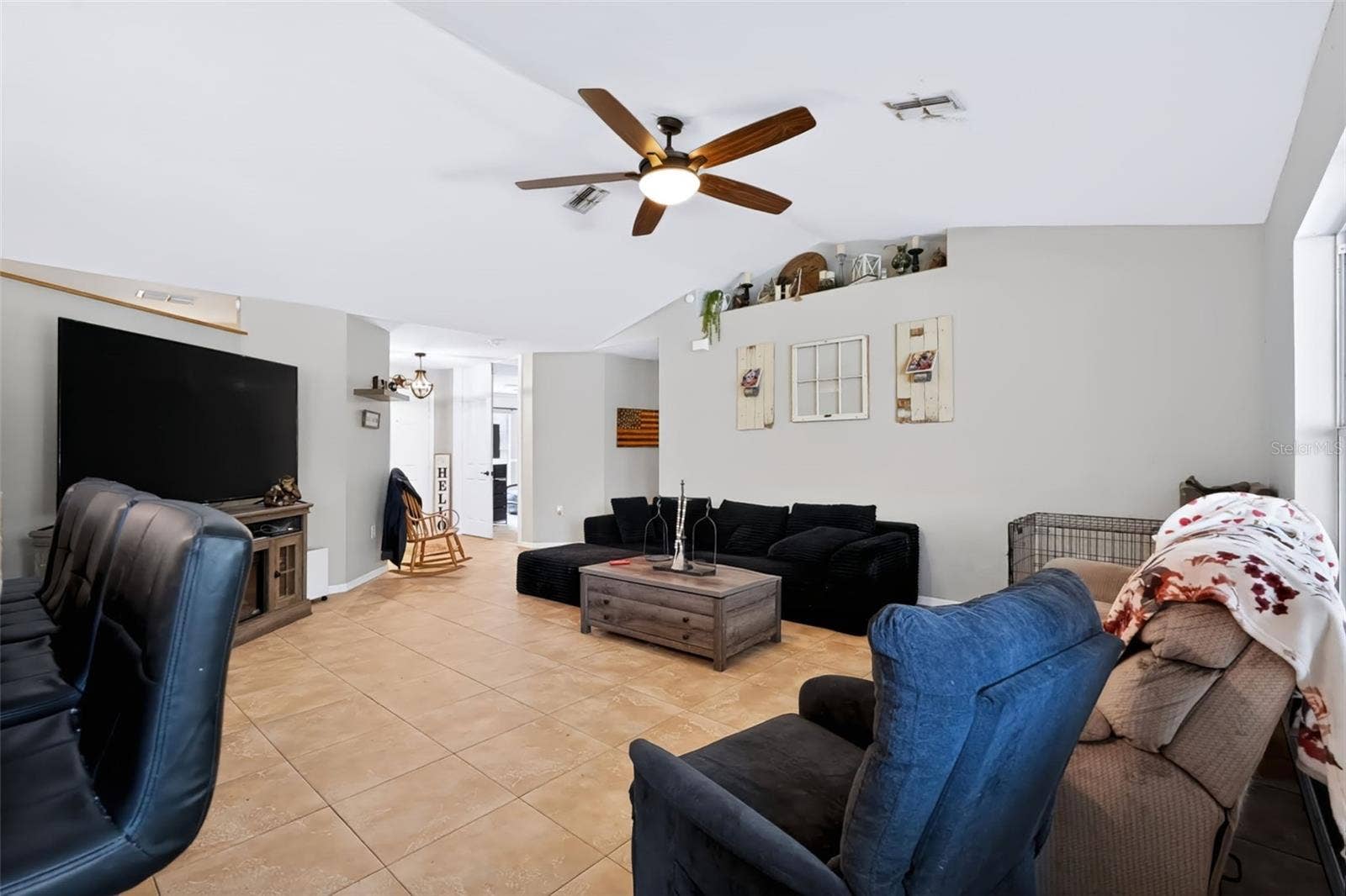 11009 THORNBERRY DRIVE, Spring Hill, FL 34608 11009 THORNBERRY DRIVE, Spring Hill, FL 34608