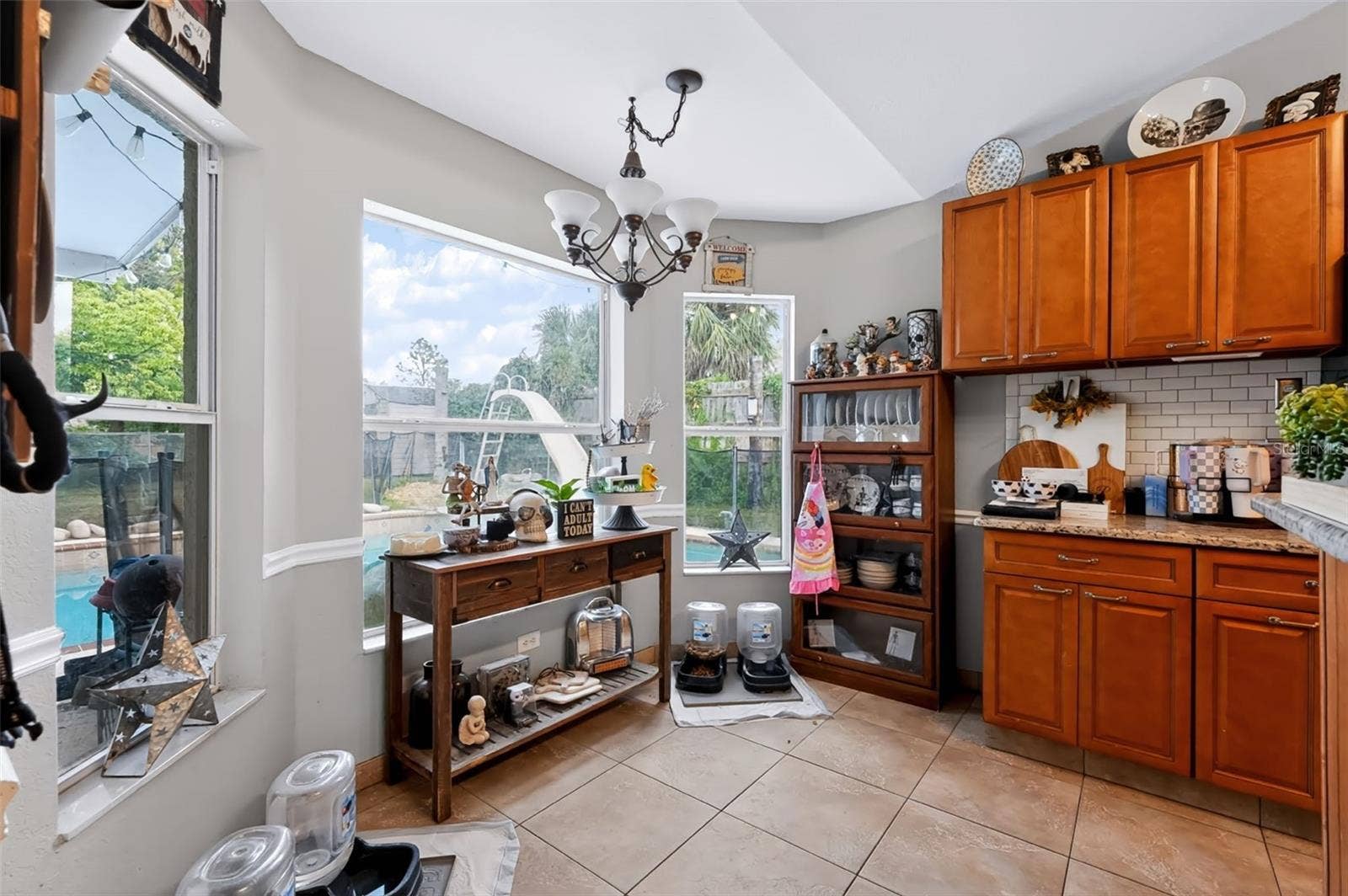 11009 THORNBERRY DRIVE, Spring Hill, FL 34608 11009 THORNBERRY DRIVE, Spring Hill, FL 34608