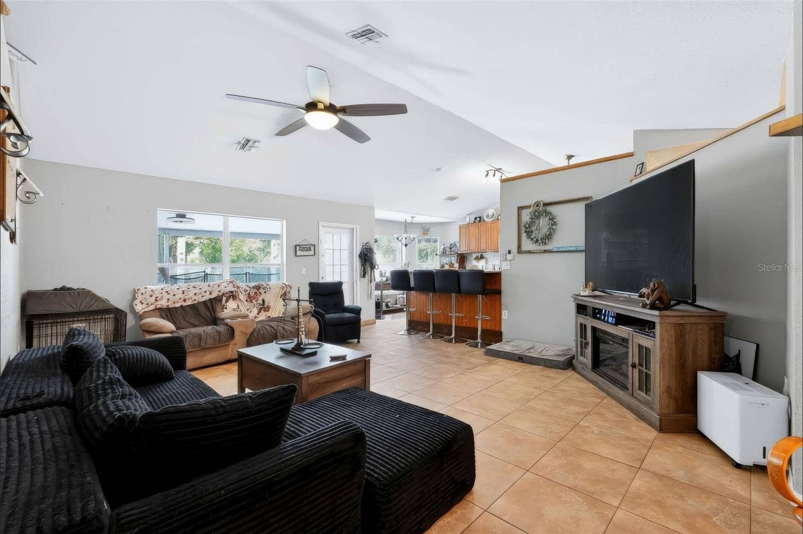 11009 THORNBERRY DRIVE, Spring Hill, FL 34608 11009 THORNBERRY DRIVE, Spring Hill, FL 34608