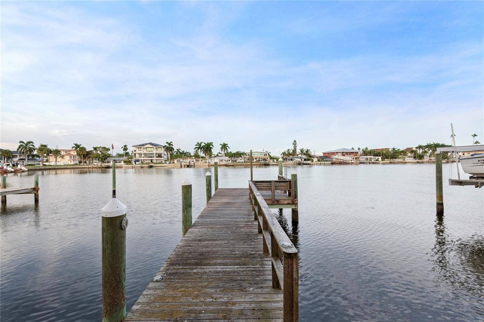 11355 3RD STREET E, #2, Treasure Island, FL 33706 Serene setting