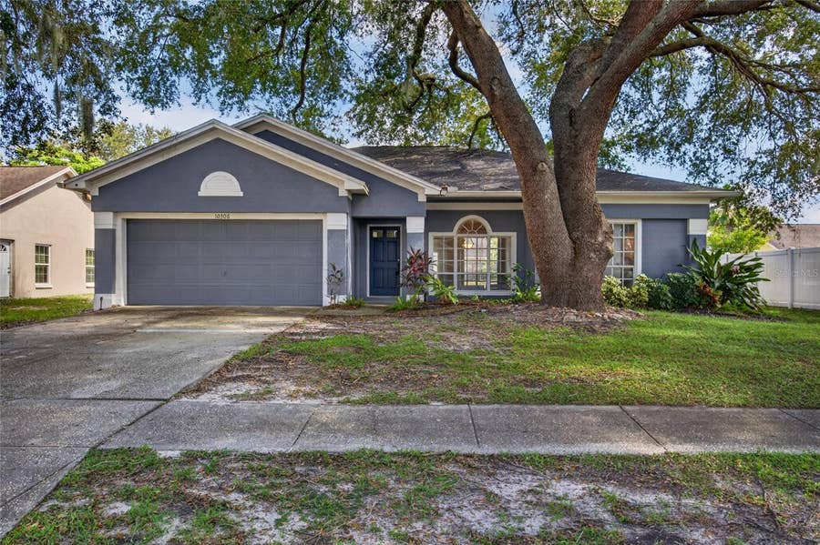 Property photo for 10306 EARLY MIST LANE, Riverview, FL