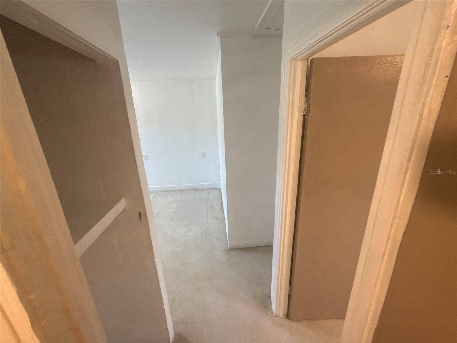 4420 N CLARK AVENUE, Tampa, FL 33614 Unit B Vacant