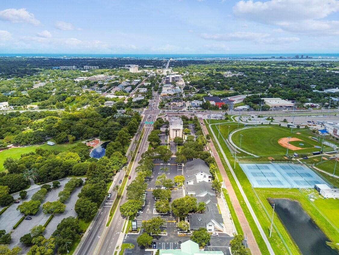 300 E BAY 2ND FLOOR - W DRIVE, Largo, FL 33770