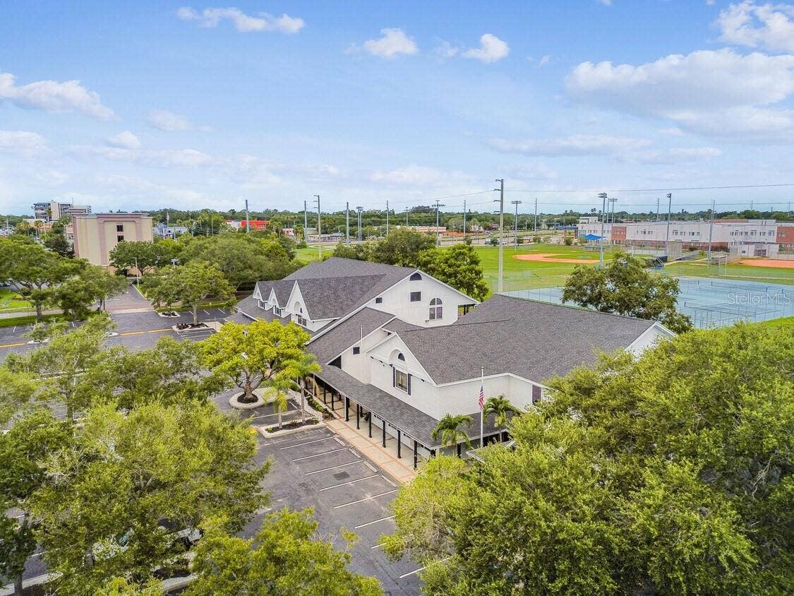 300 E BAY 2ND FLOOR - W DRIVE, Largo, FL 33770