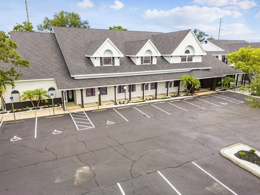 Property photo for 300 E BAY 2ND FLOOR - W DRIVE, Largo, FL