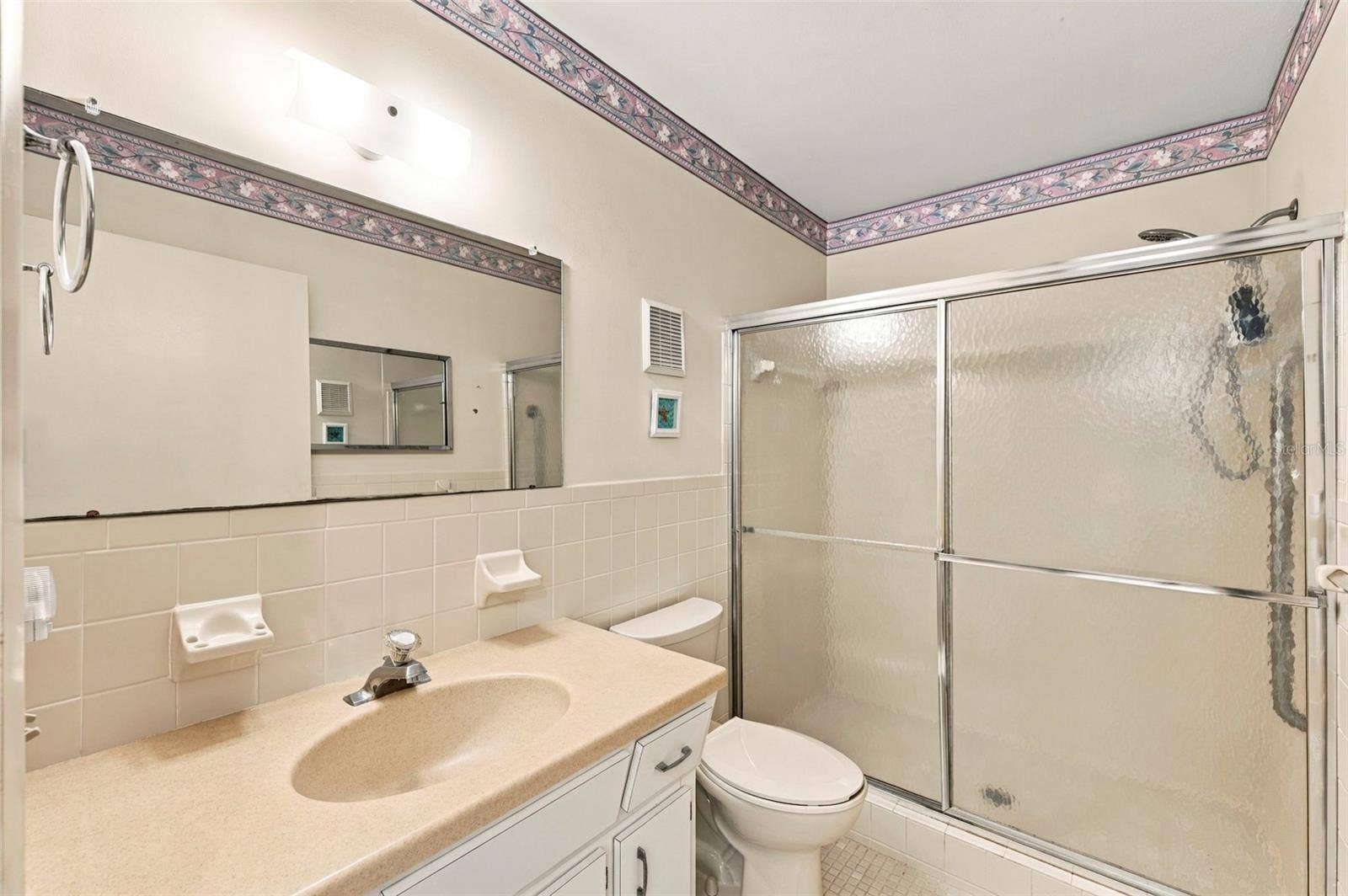 2220 SWEDISH DRIVE, #42, Clearwater, FL 33763 2220 SWEDISH DRIVE, #42, Clearwater, FL 33763