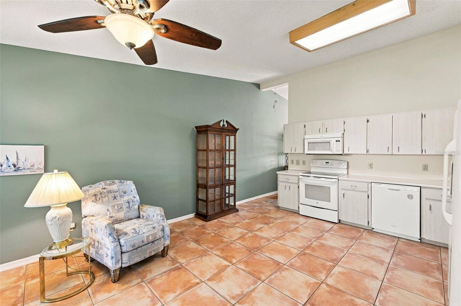 2220 SWEDISH DRIVE, #42, Clearwater, FL 33763 2220 SWEDISH DRIVE, #42, Clearwater, FL 33763