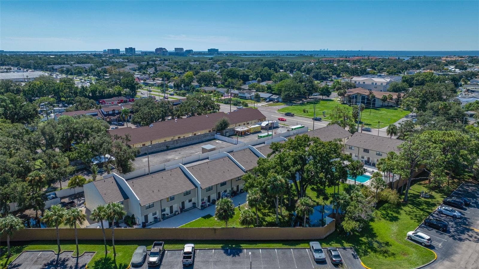 6119 MEMORIAL HIGHWAY, #20, Tampa, FL 33615 6119 MEMORIAL HIGHWAY, #20, Tampa, FL 33615