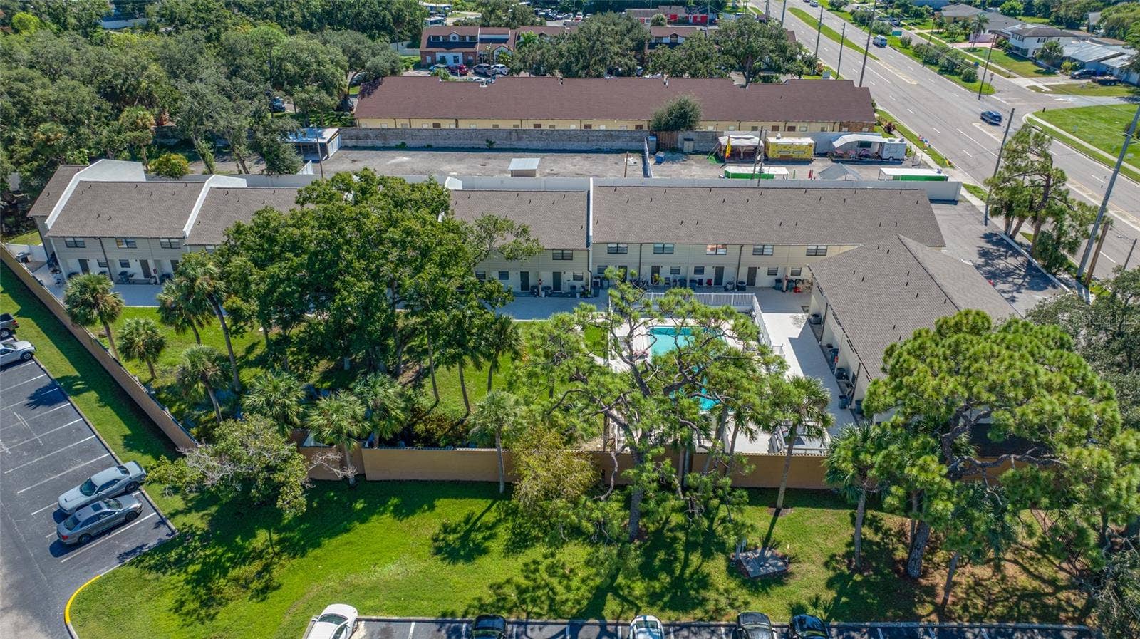 6119 MEMORIAL HIGHWAY, #20, Tampa, FL 33615 6119 MEMORIAL HIGHWAY, #20, Tampa, FL 33615
