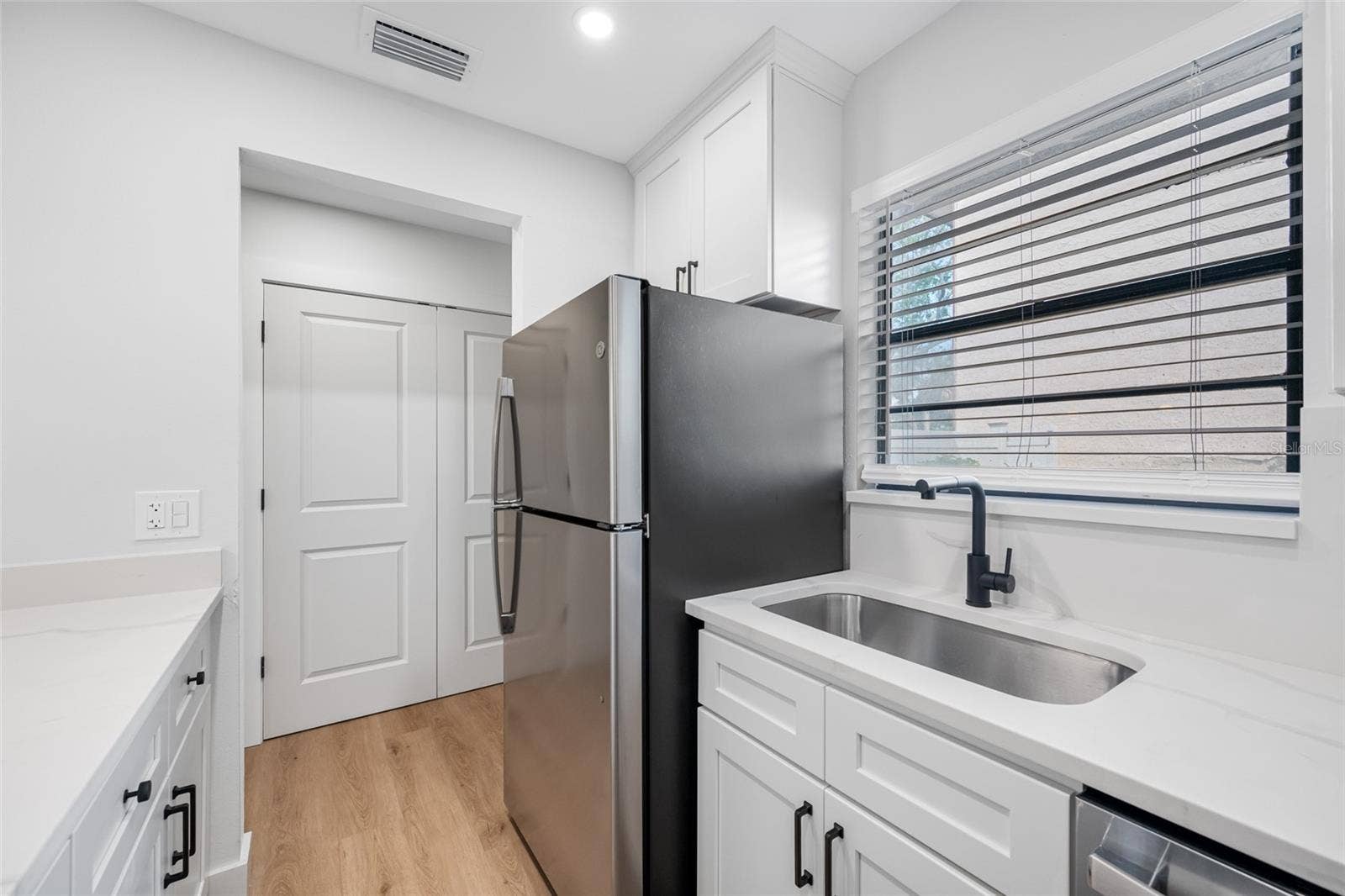 6119 MEMORIAL HIGHWAY, #20, Tampa, FL 33615 6119 MEMORIAL HIGHWAY, #20, Tampa, FL 33615