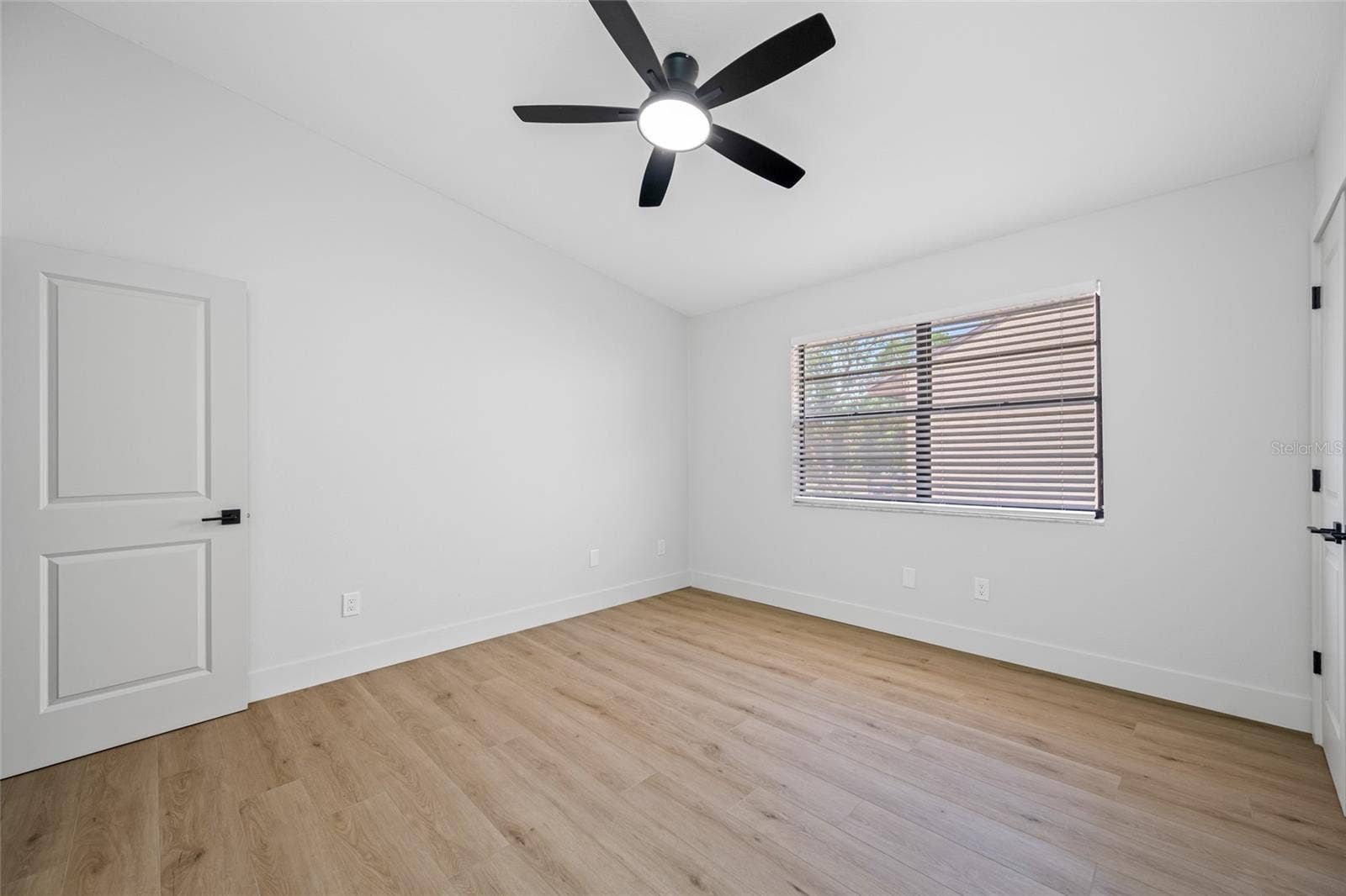 6119 MEMORIAL HIGHWAY, #20, Tampa, FL 33615 6119 MEMORIAL HIGHWAY, #20, Tampa, FL 33615
