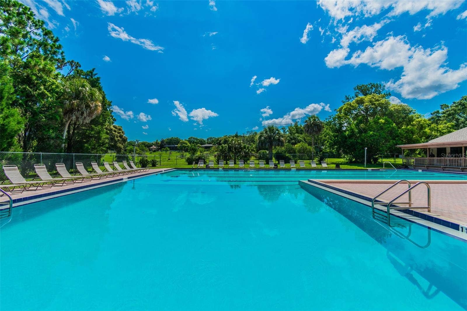 874 PINEWOOD TERRACE W, Palm Harbor, FL 34683