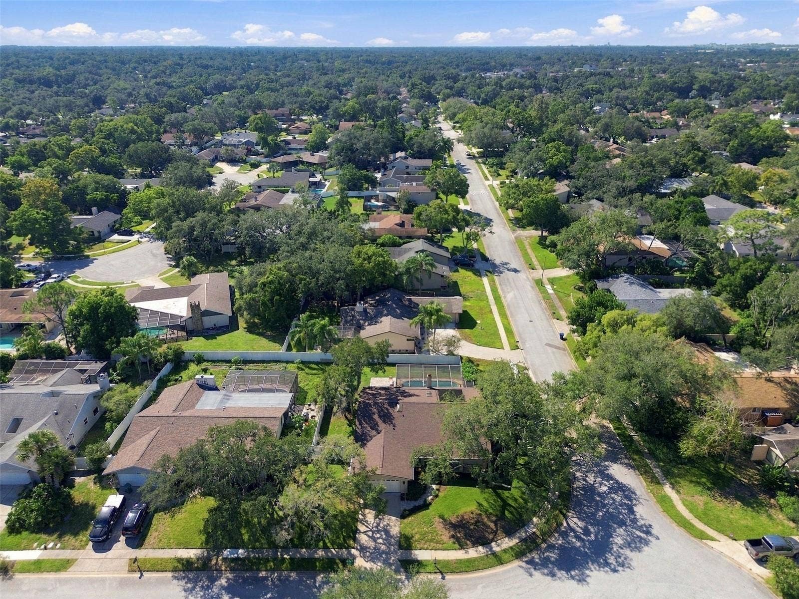 874 PINEWOOD TERRACE W, Palm Harbor, FL 34683
