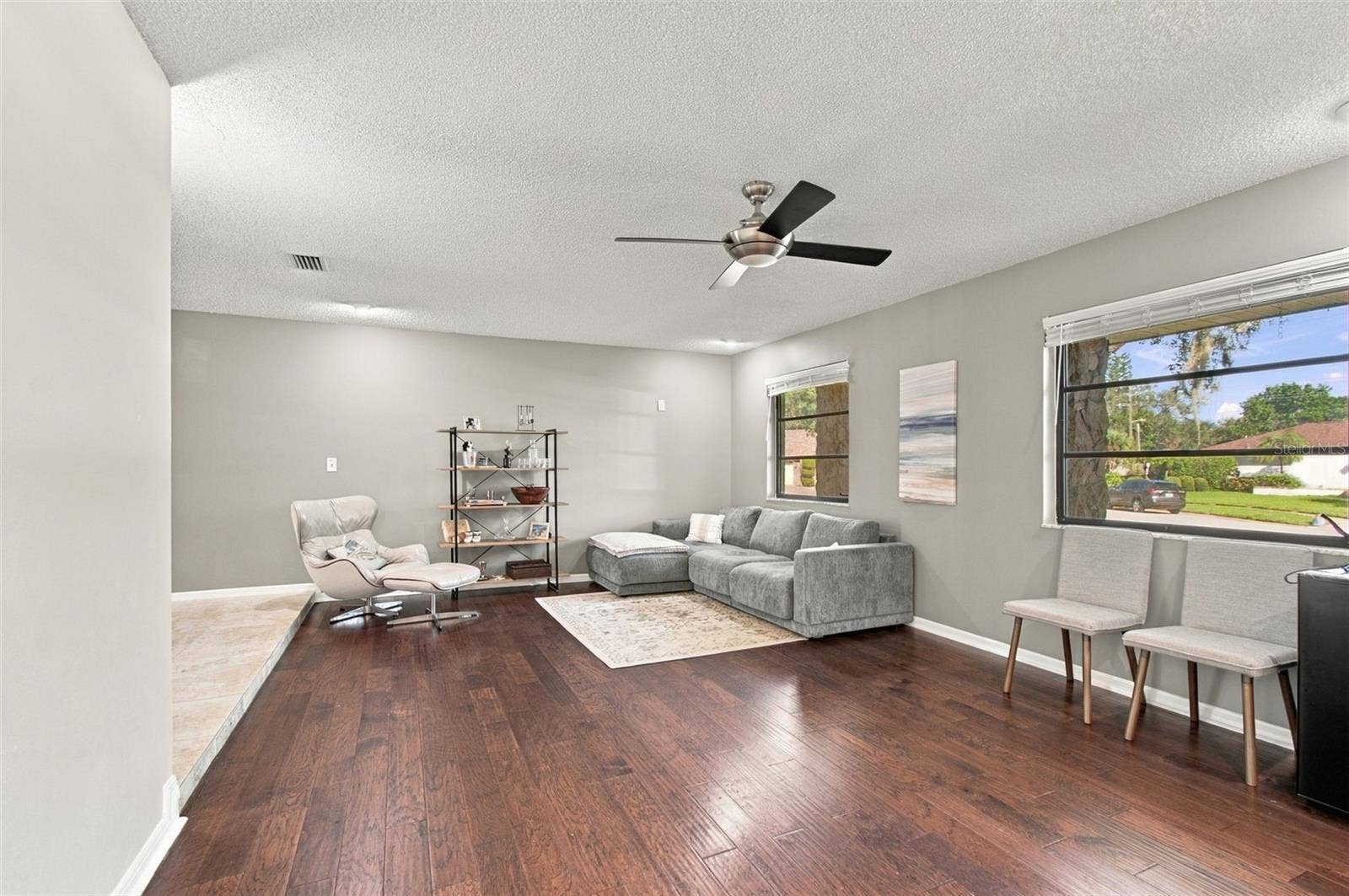 874 PINEWOOD TERRACE W, Palm Harbor, FL 34683