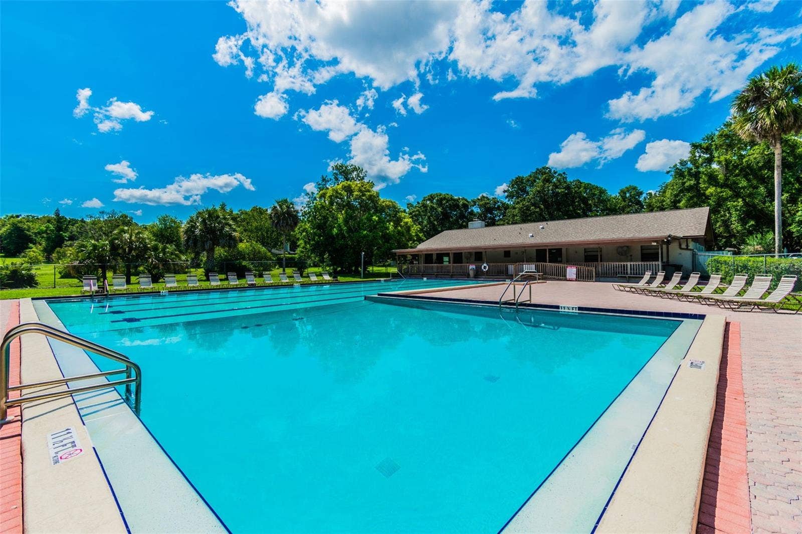 874 PINEWOOD TERRACE W, Palm Harbor, FL 34683
