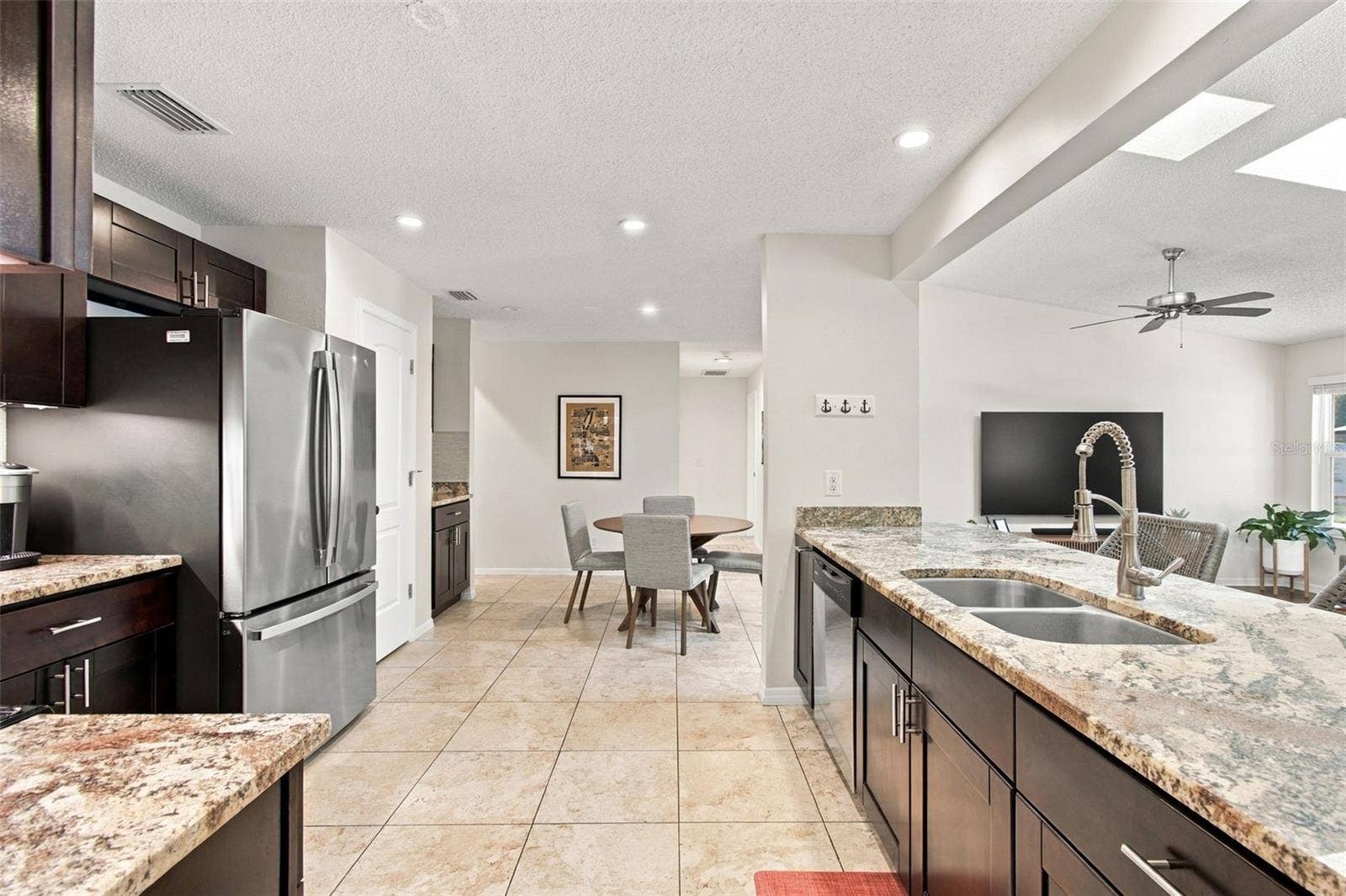 874 PINEWOOD TERRACE W, Palm Harbor, FL 34683